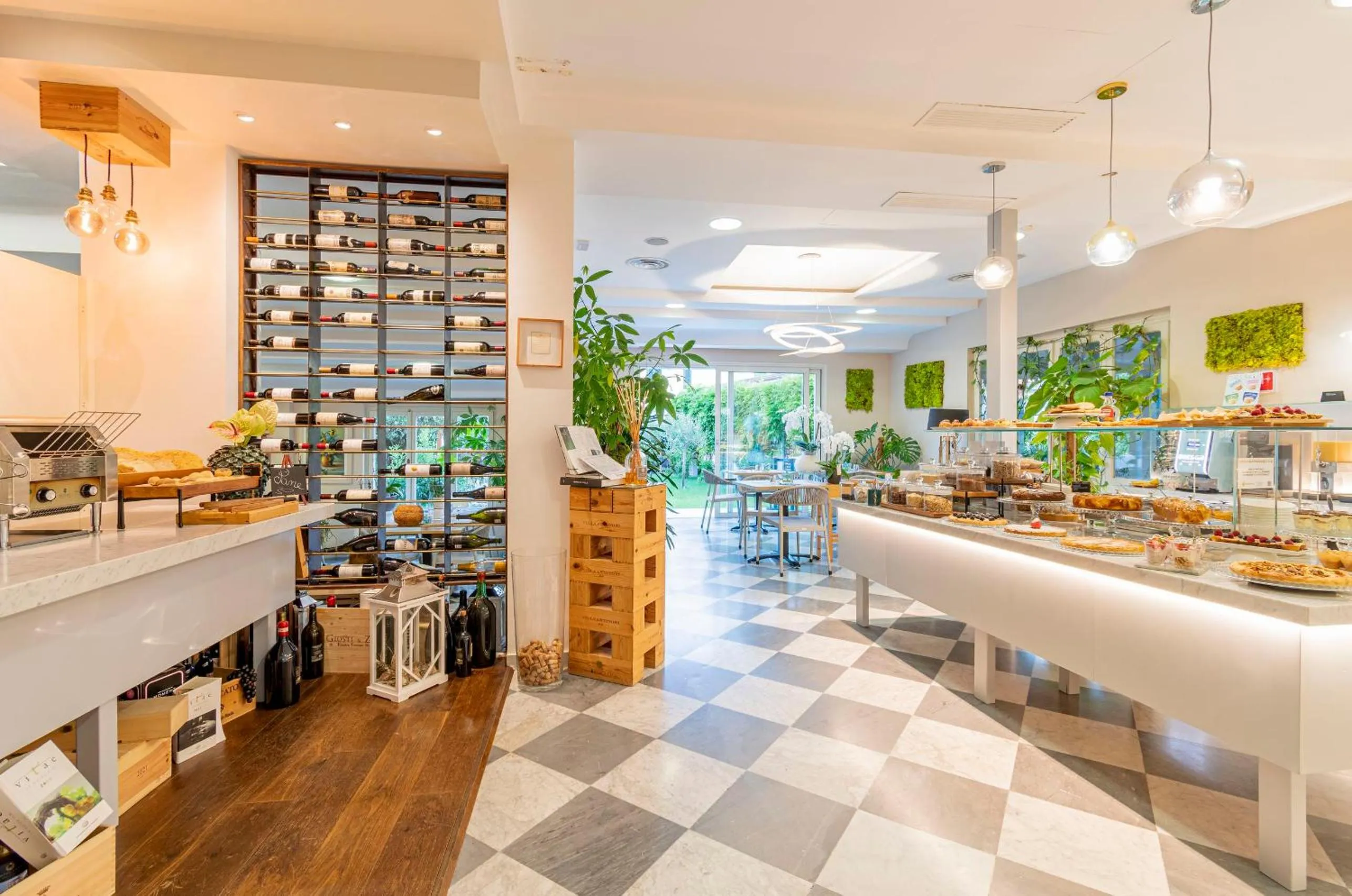 Breakfast in Hotel Luna