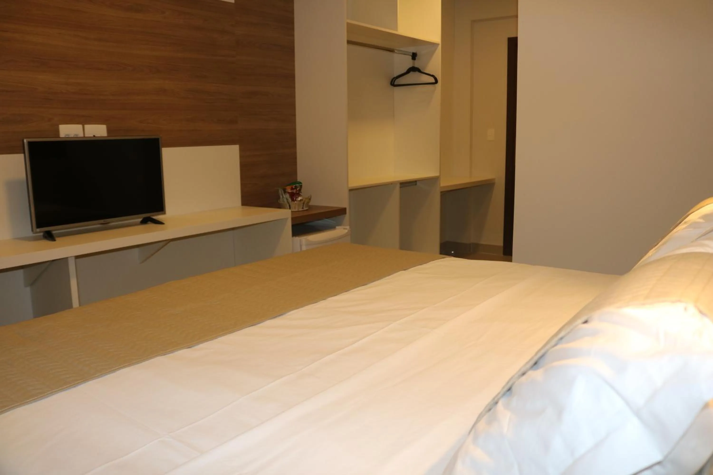 Bed in Bristol Aline Alagoas