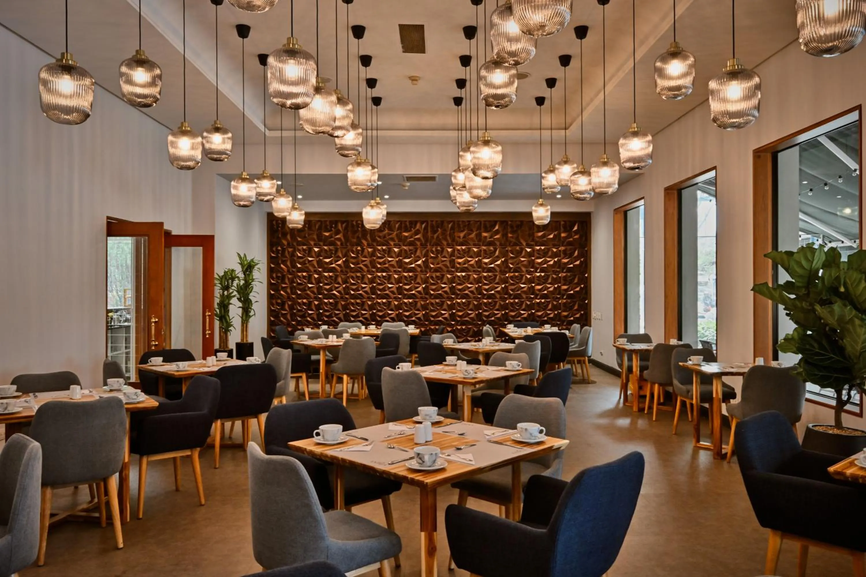 Restaurant/places to eat in Hotel Parque 97