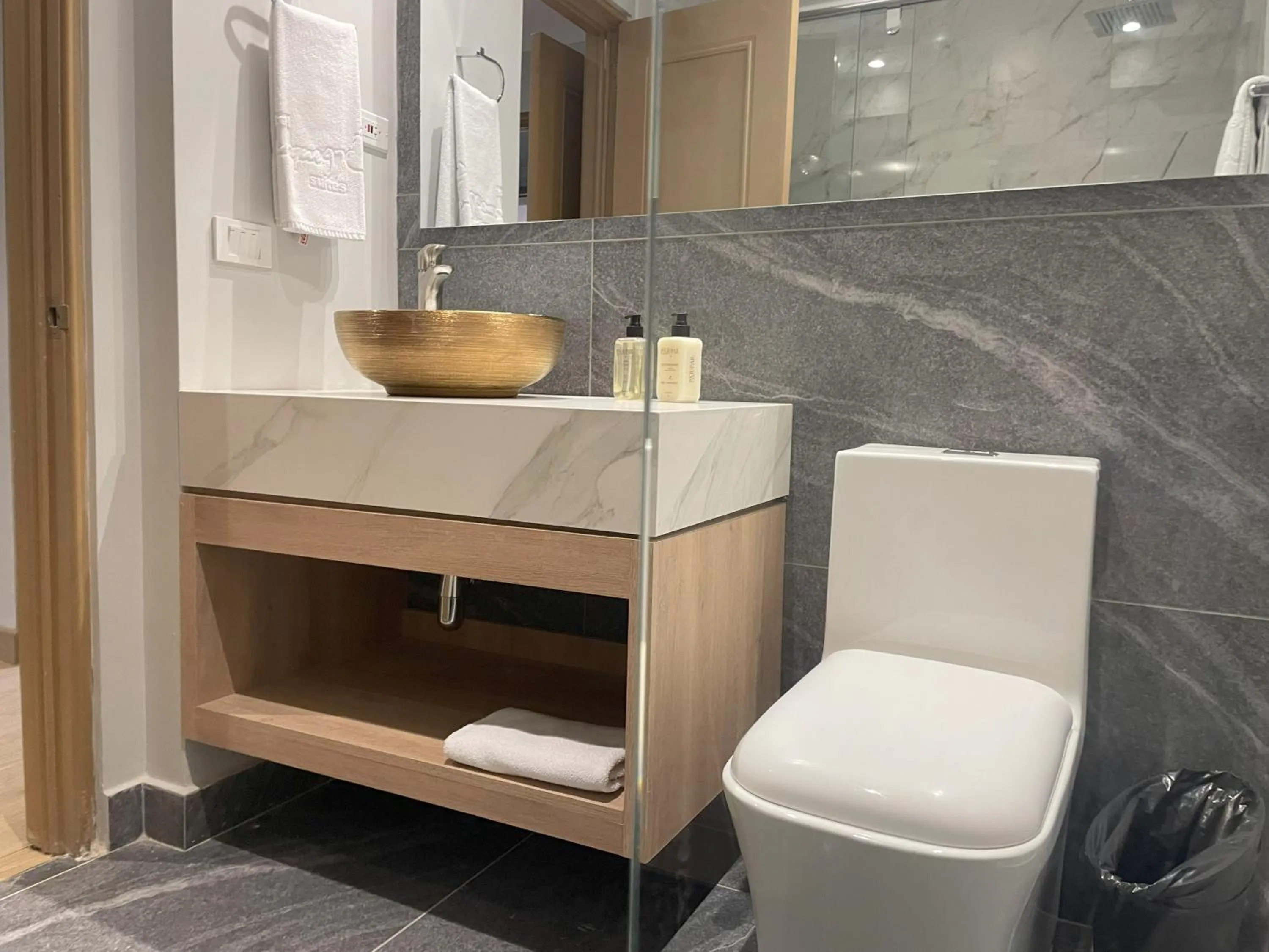 Bathroom in Hotel Parque 97