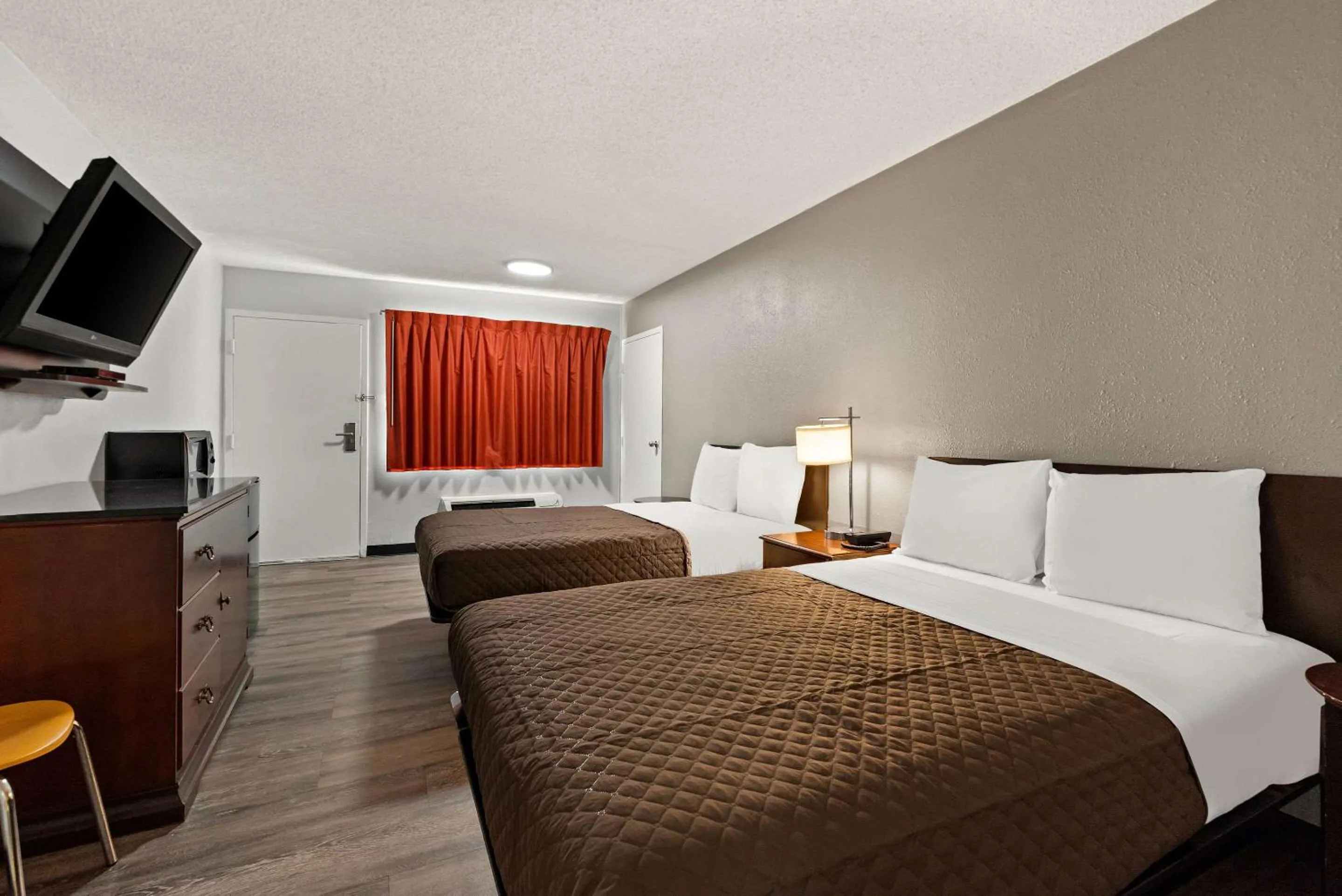 Bedroom, Bed in Rodeway Inn