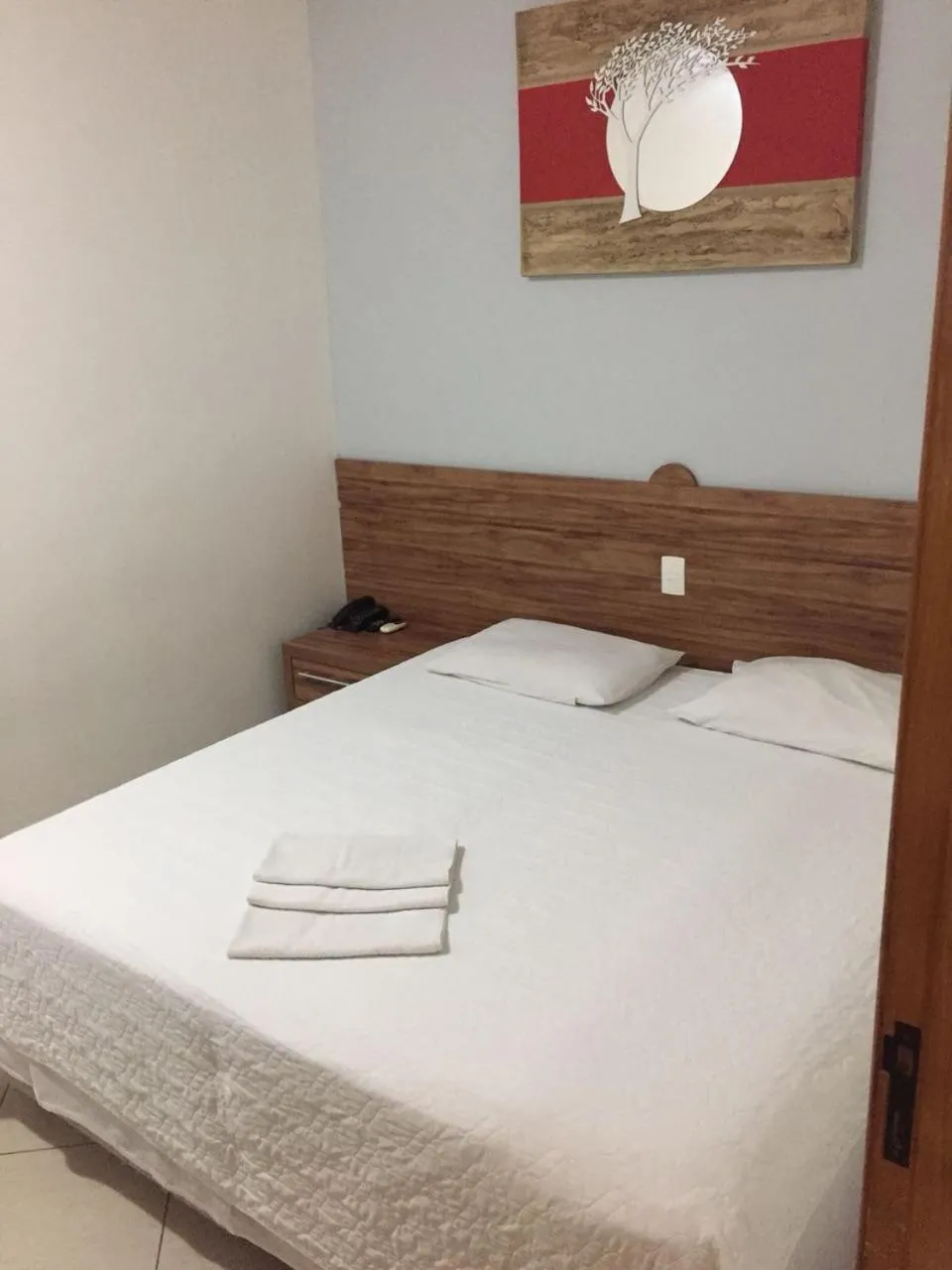 Photo of the whole room, Bed in Hotel Casablanca Suites