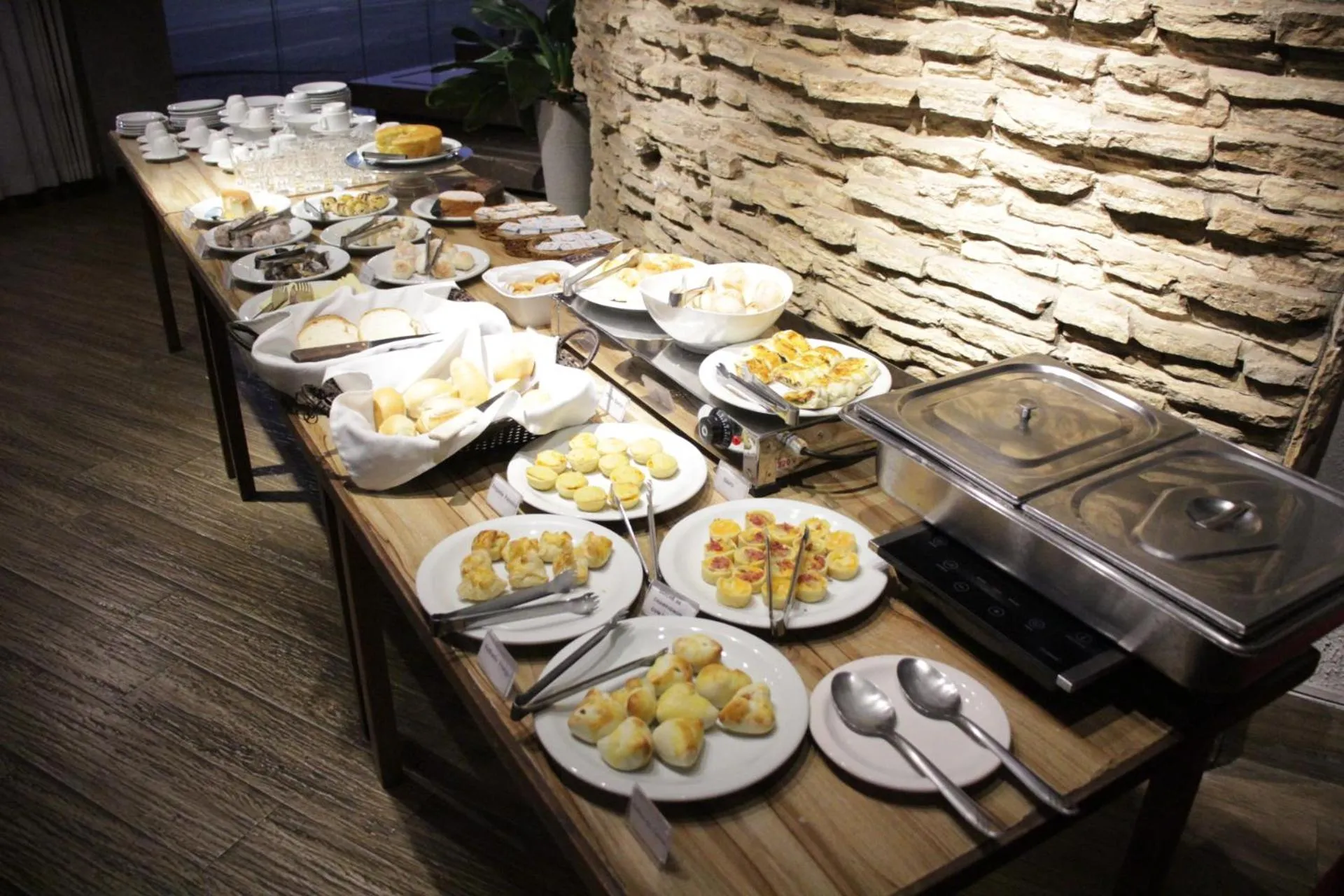 Buffet breakfast in Hotel Casablanca Suites