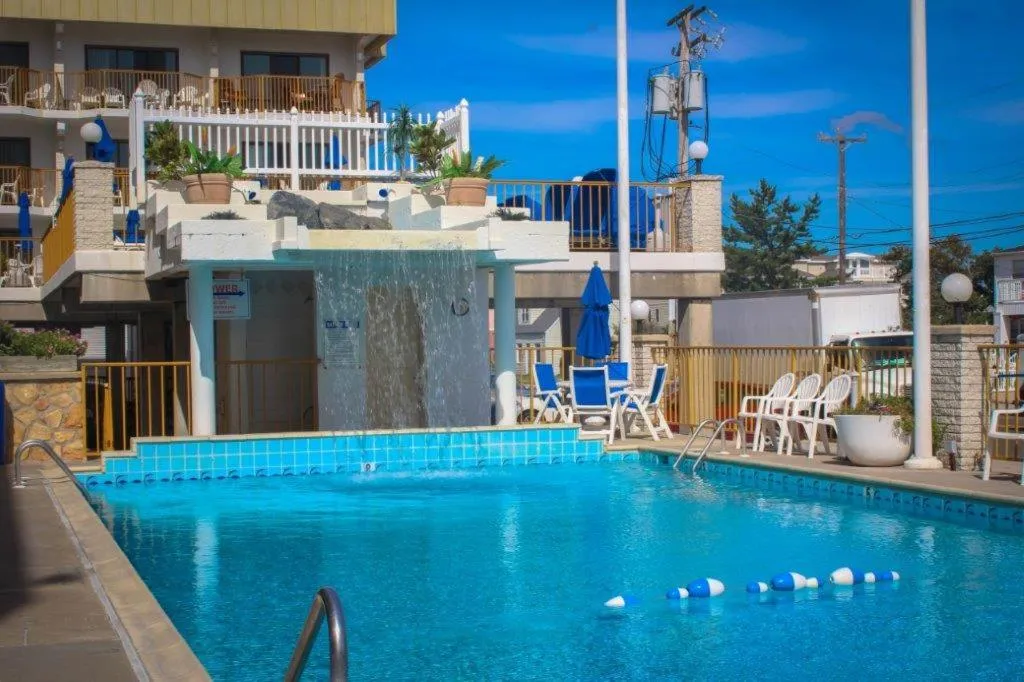 Roman Holiday Resort