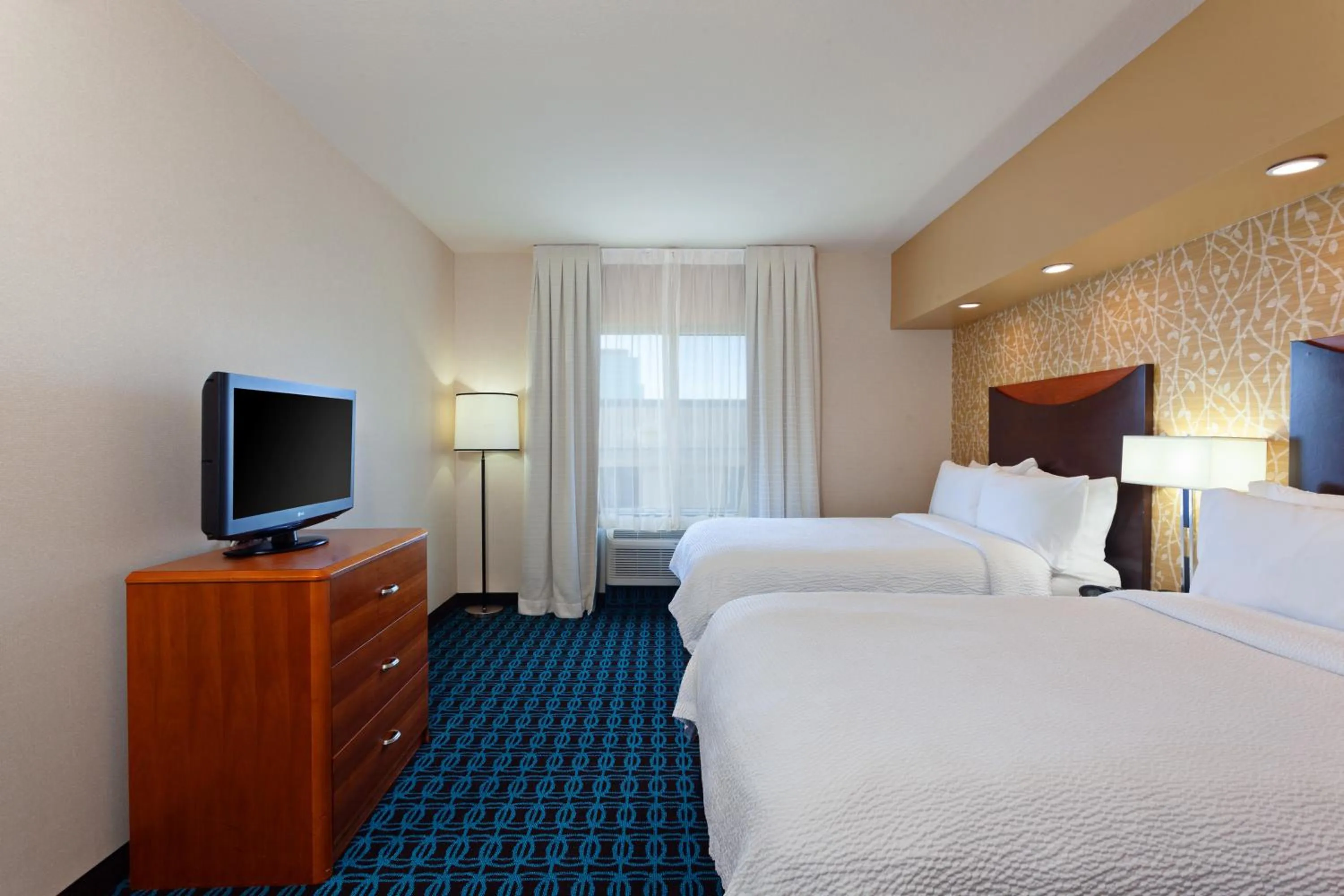 Bedroom, Bed in Fairfield Inn & Suites - Los Angeles West Covina