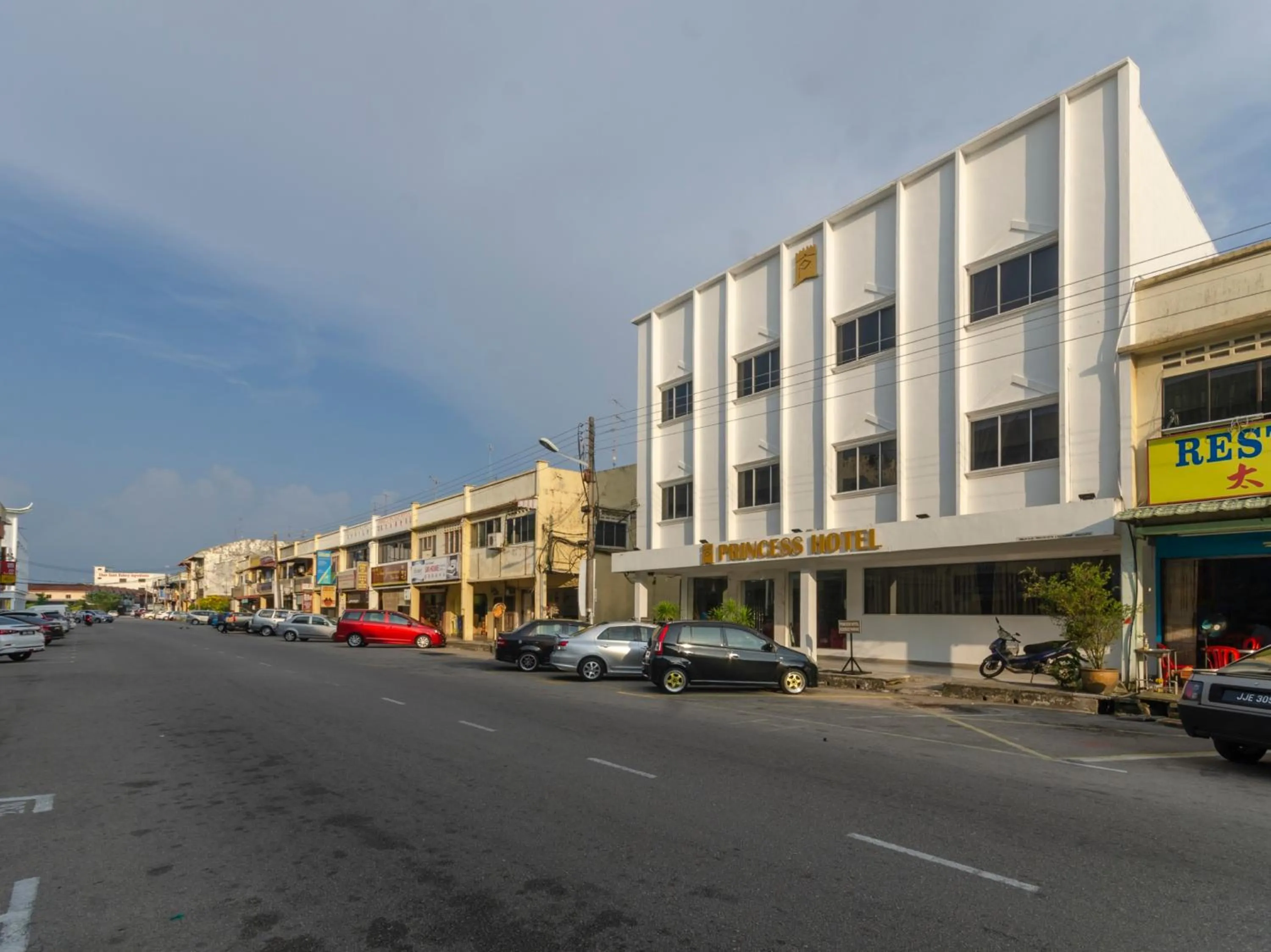 Facade/entrance in Princess Hotel Pontian