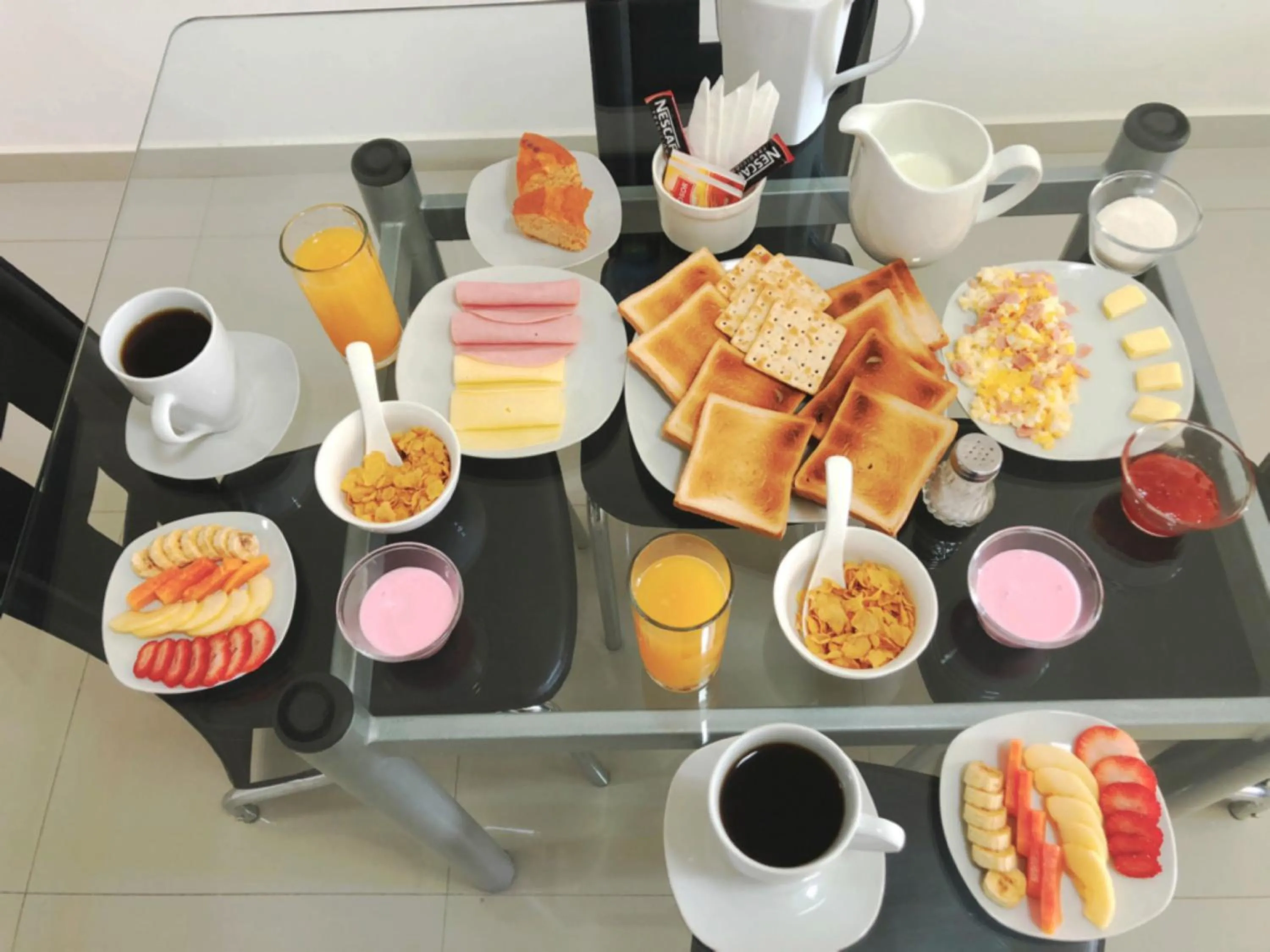 Breakfast in Pacifico Apart Hotel