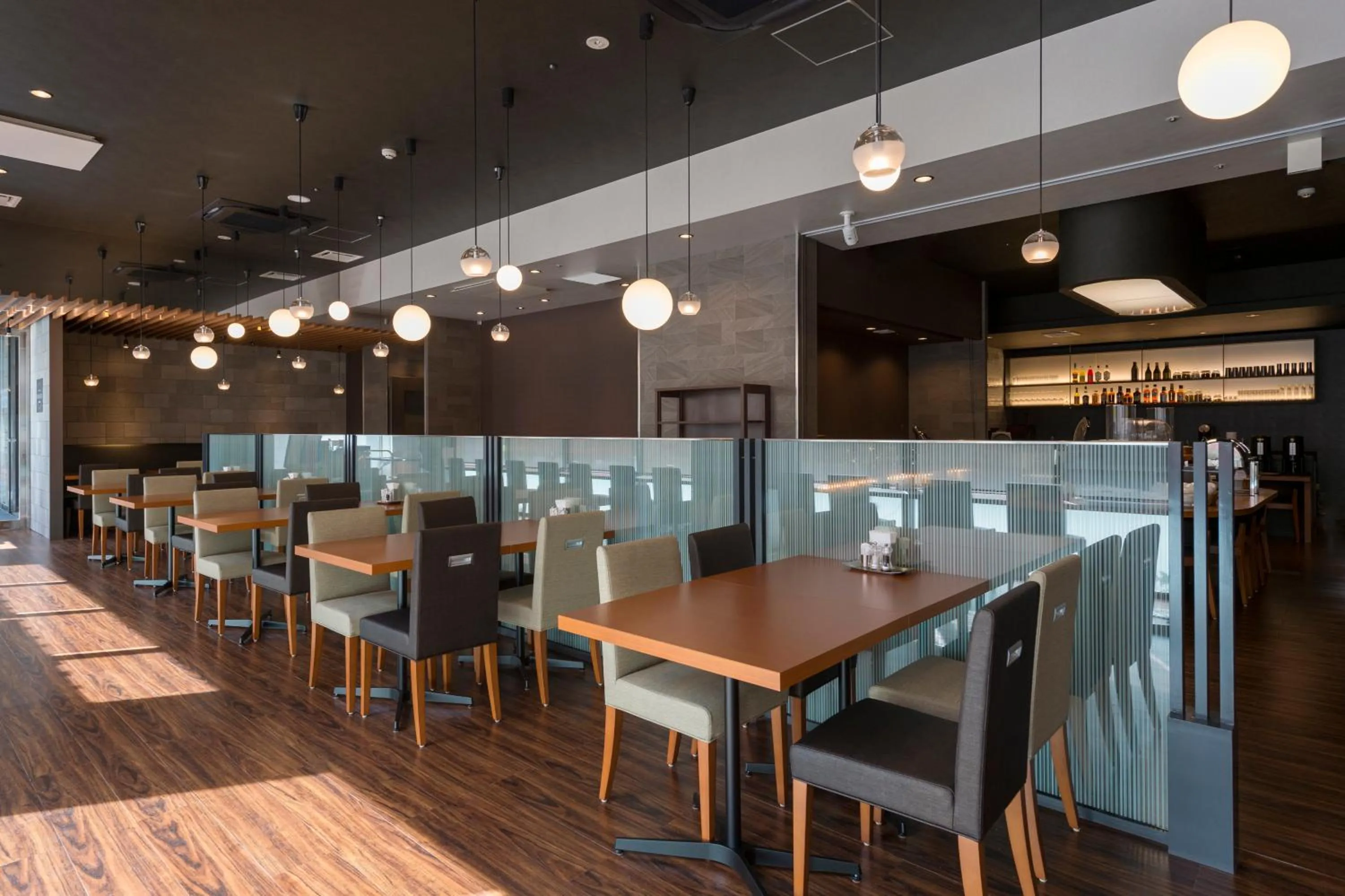 Restaurant/places to eat in Hotel Route-Inn Grand Tokyo Asakusabashi