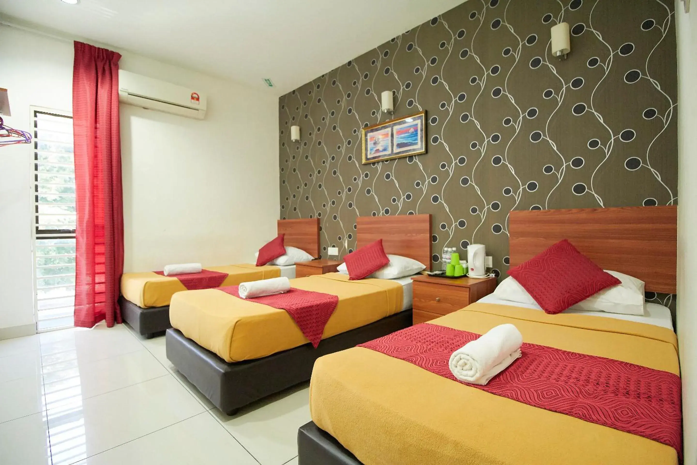 Basic Triple Room in COOP HOTEL PUTRAJAYA & CYBERJAYA Basic Triple Room in COOP HOTEL PUTRAJAYA & CYBERJAYA