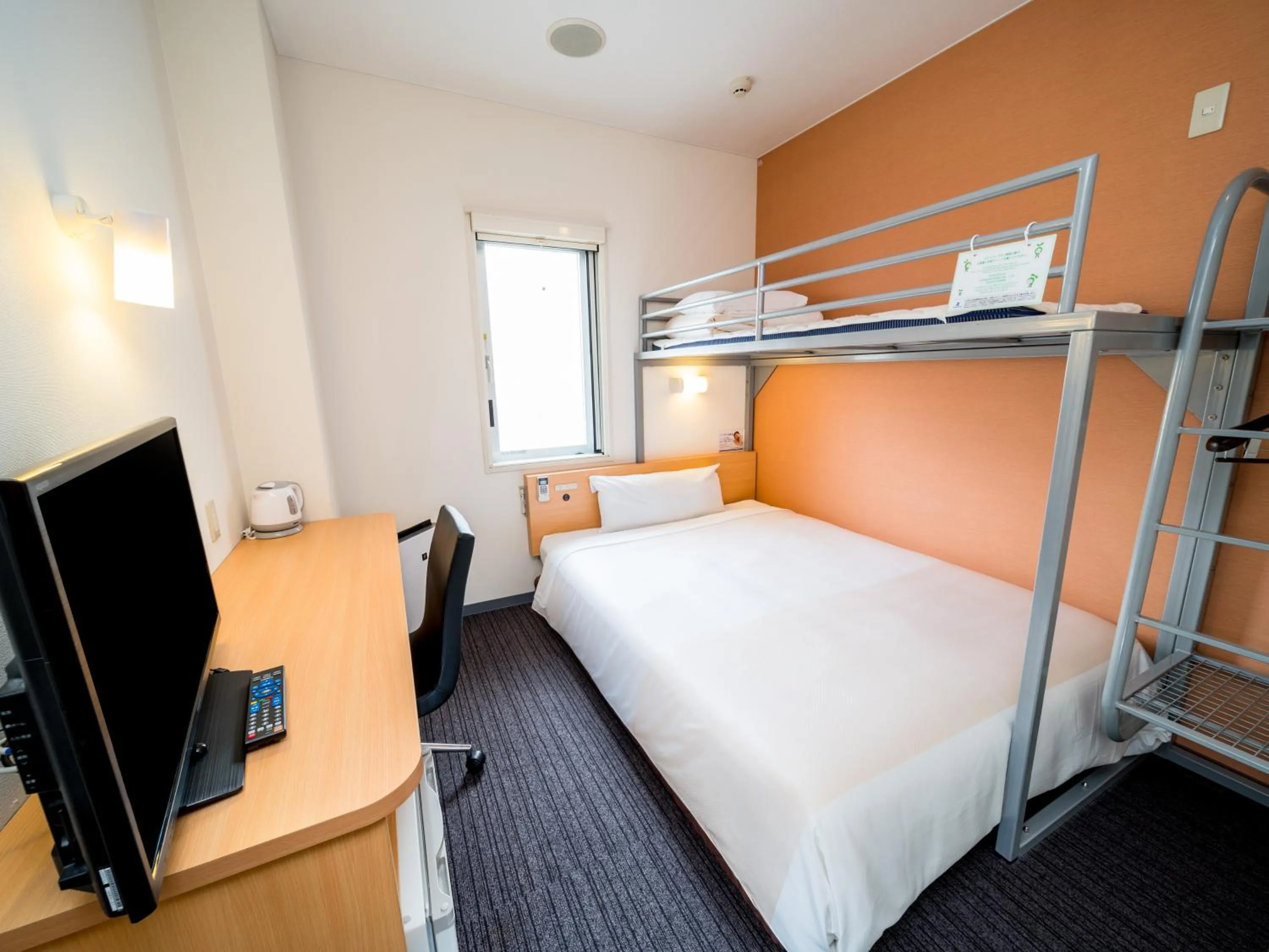 Photo of the whole room, Bed in Super Hotel Nara Yamato Koriyama