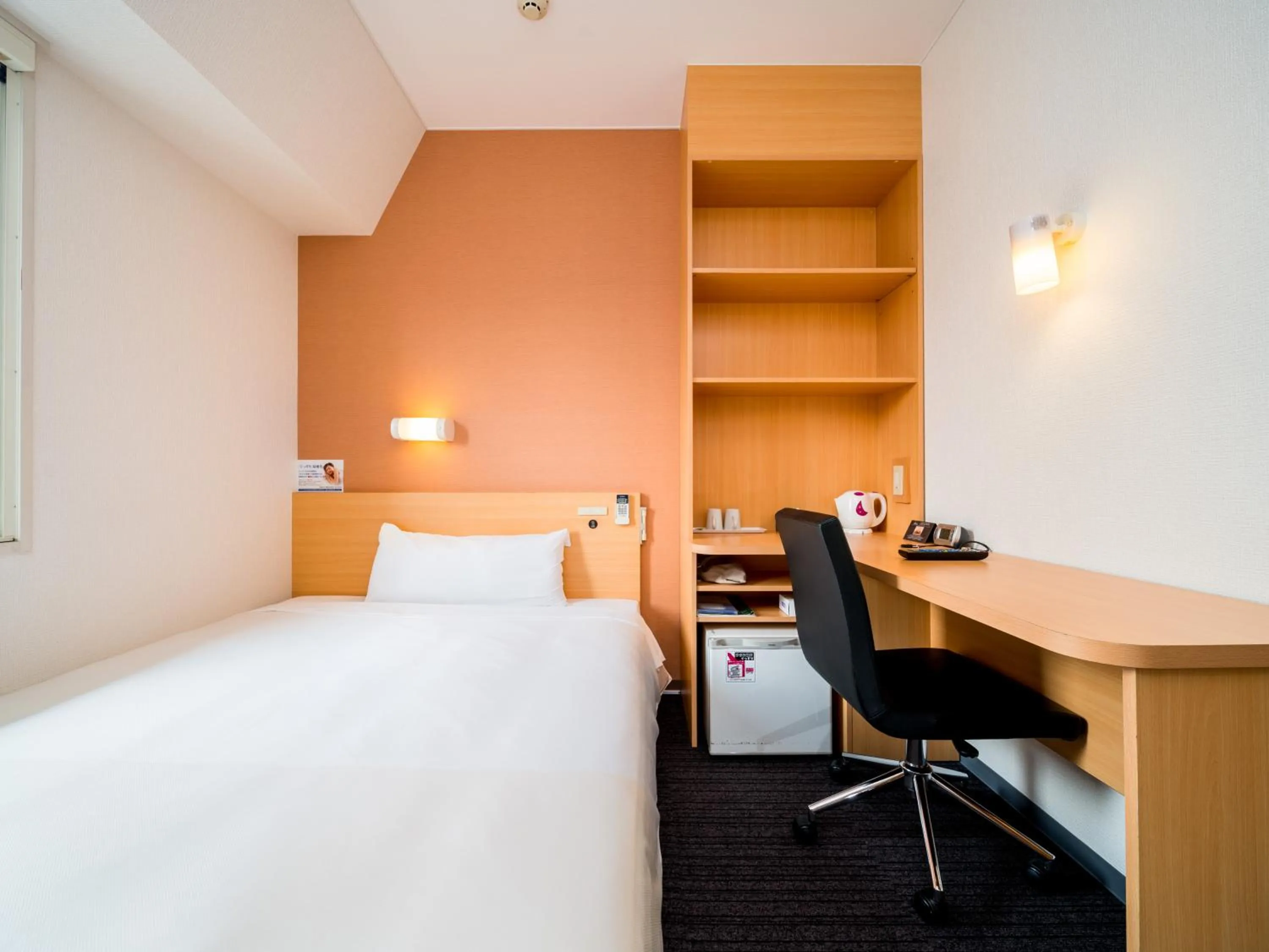 Photo of the whole room, Bed in Super Hotel Nara Yamato Koriyama