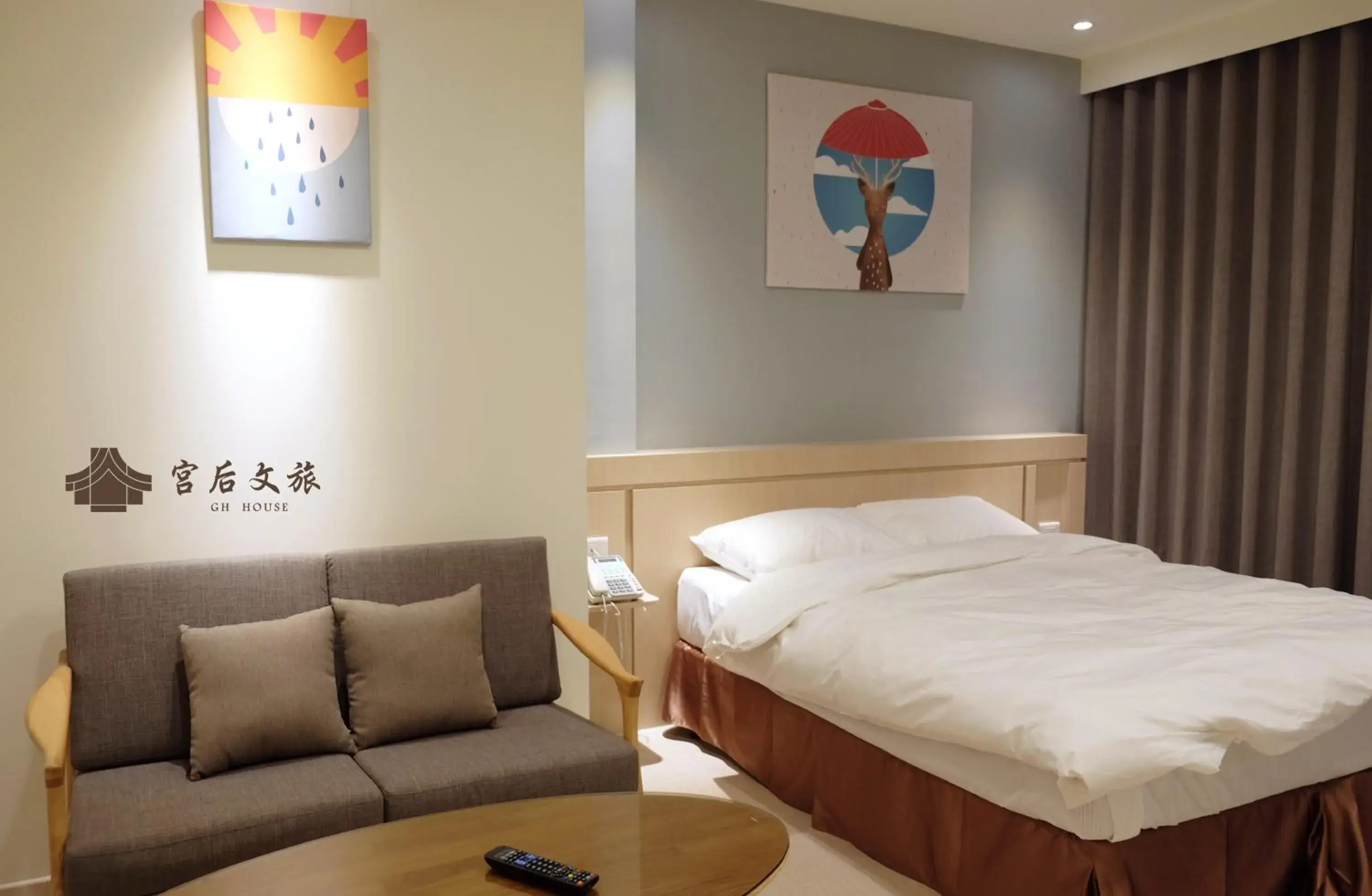 Queen Room in Gh House Queen Room in Gh House