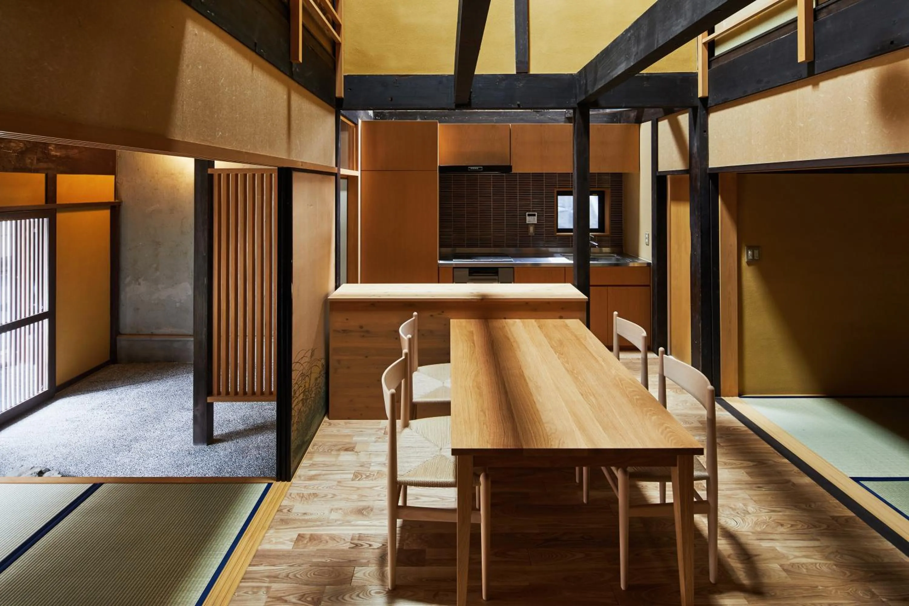 Kitchen or kitchenette, Bed in Marukyo Gakurin-an