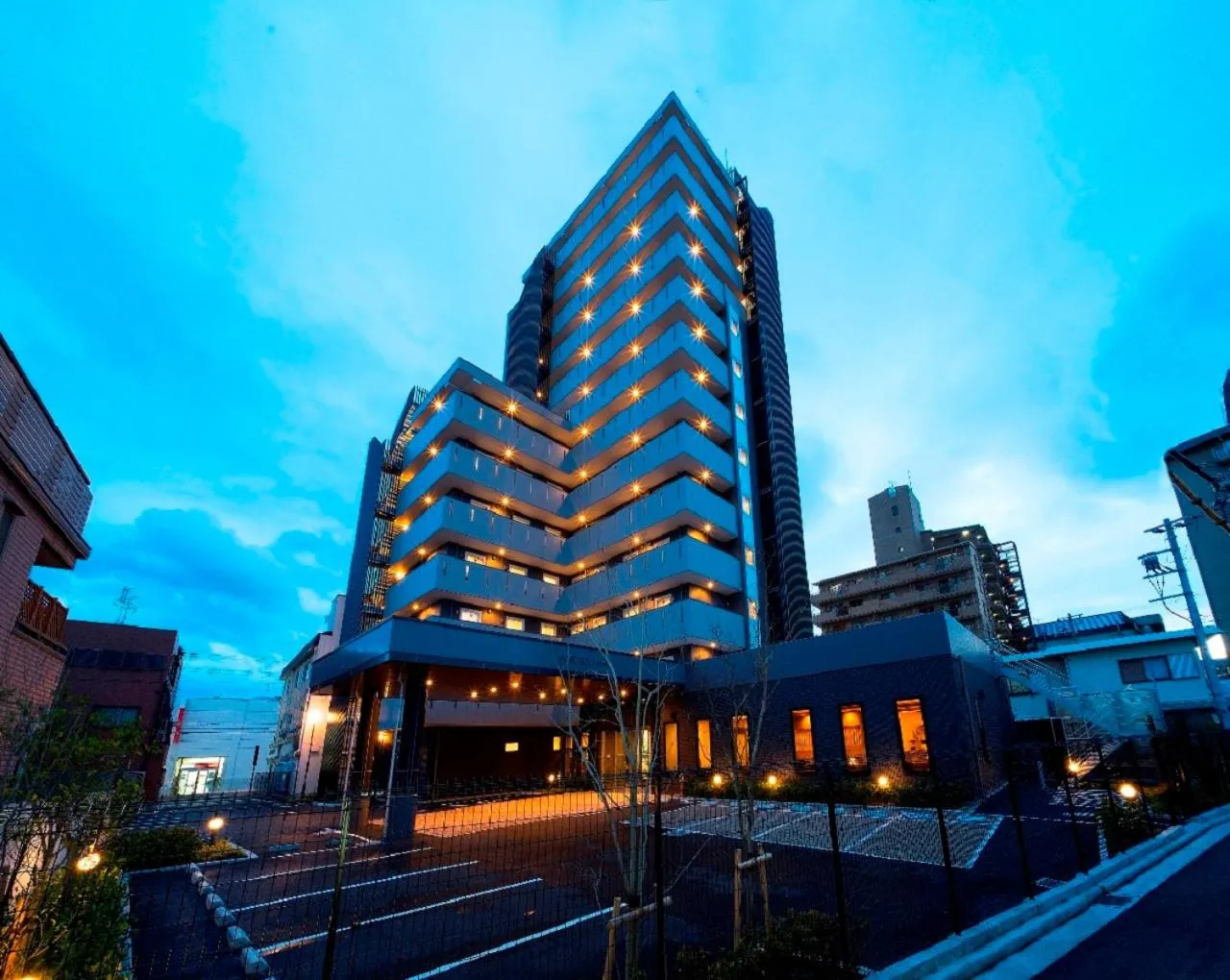 Property building in HOTEL ROUTE-INN Osaka Takaishi -Hagoromo Ekimae-