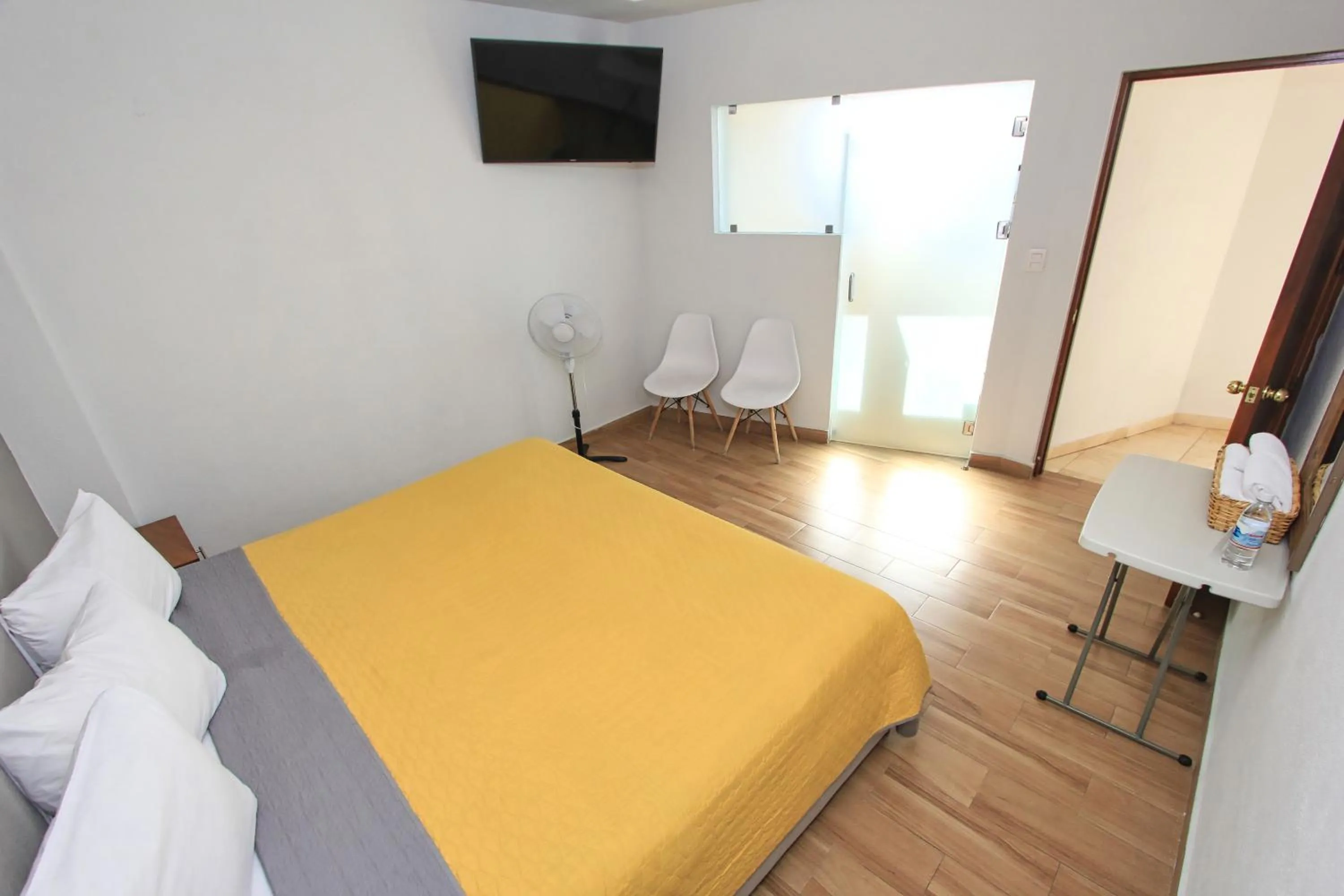 Bathroom, Bed in Hotel Grand Guanajuato