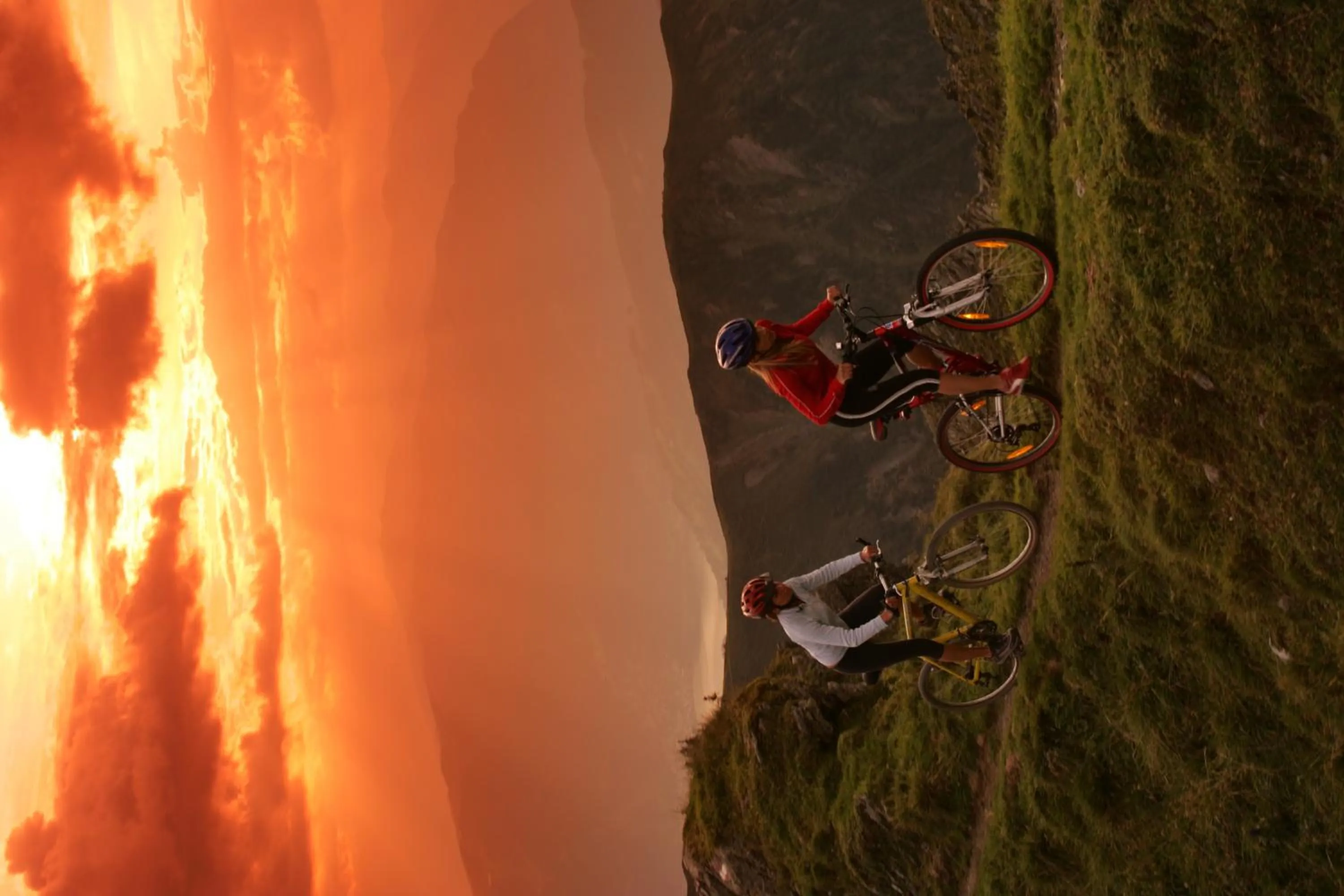 Cycling in Junges Hotel Zell am See
