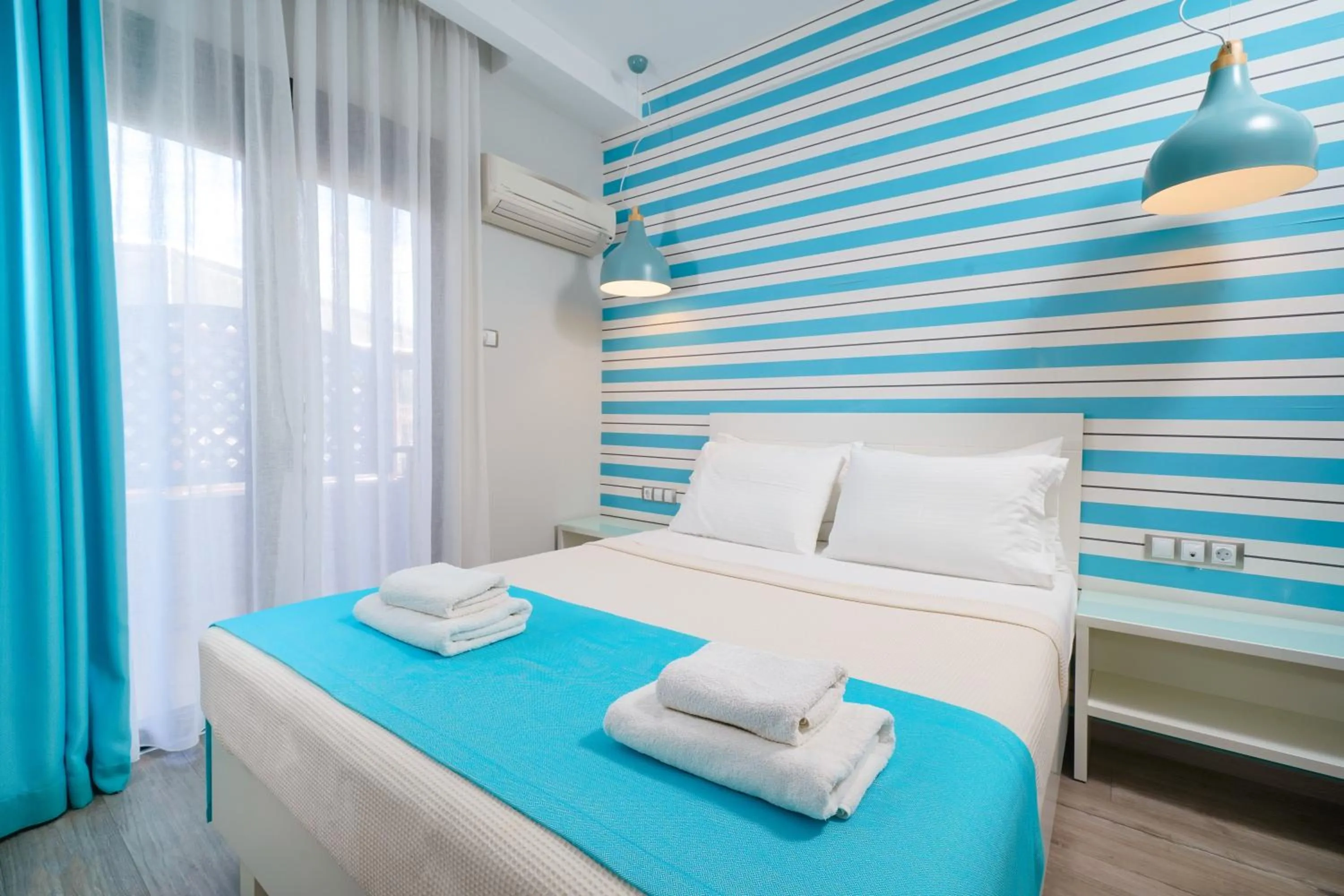 Bedroom, Bed in Kamelia & Semeli Hotel