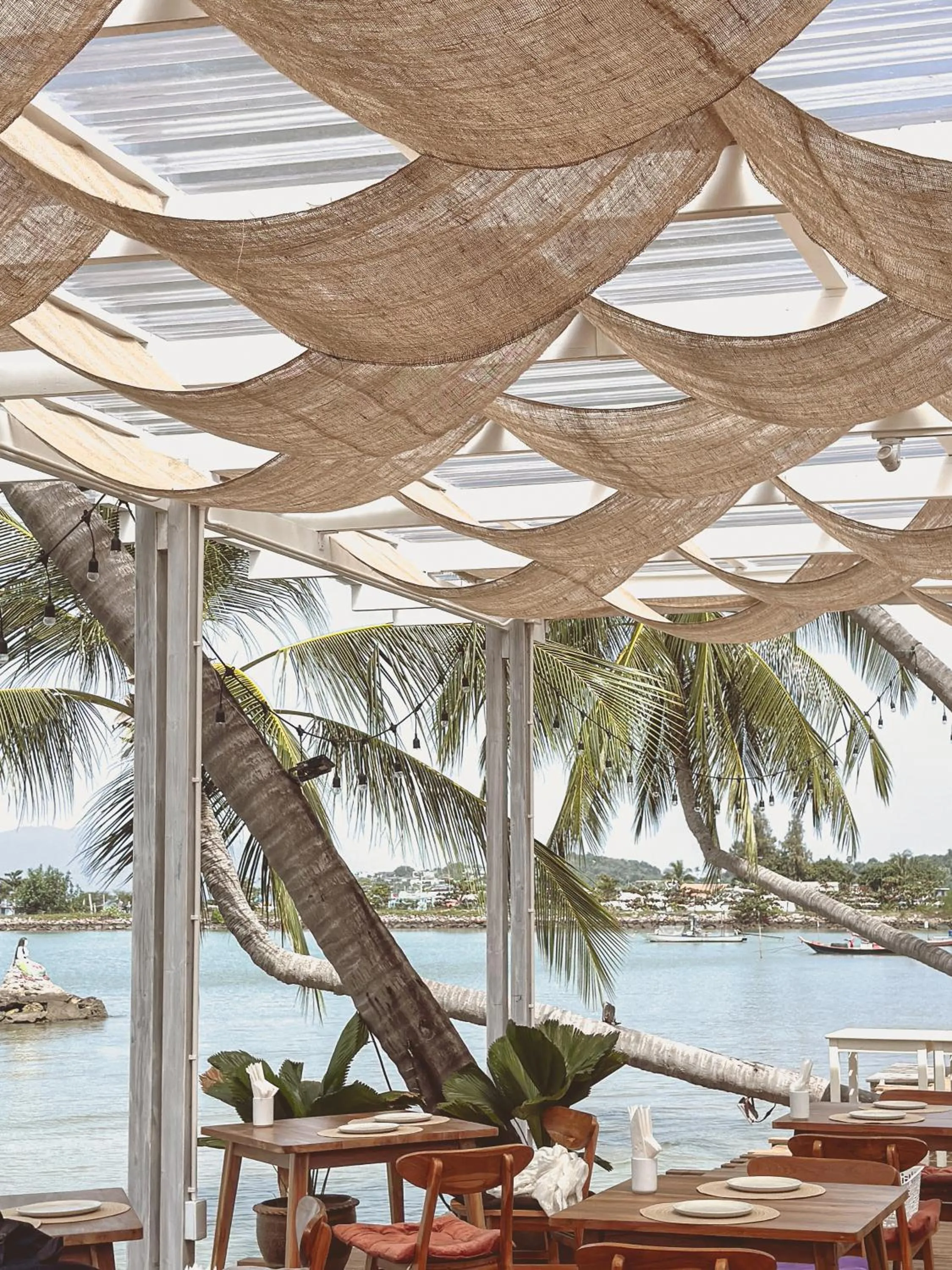 Restaurant/places to eat in Tango Luxe Beach Villa, Koh Samui