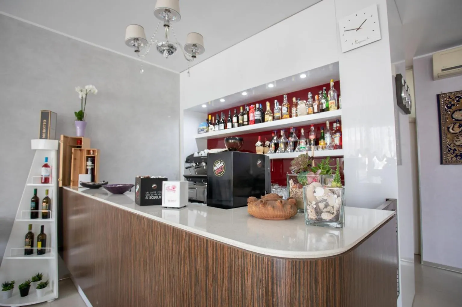 Lounge or bar in Hotel Perla Dello Ionio