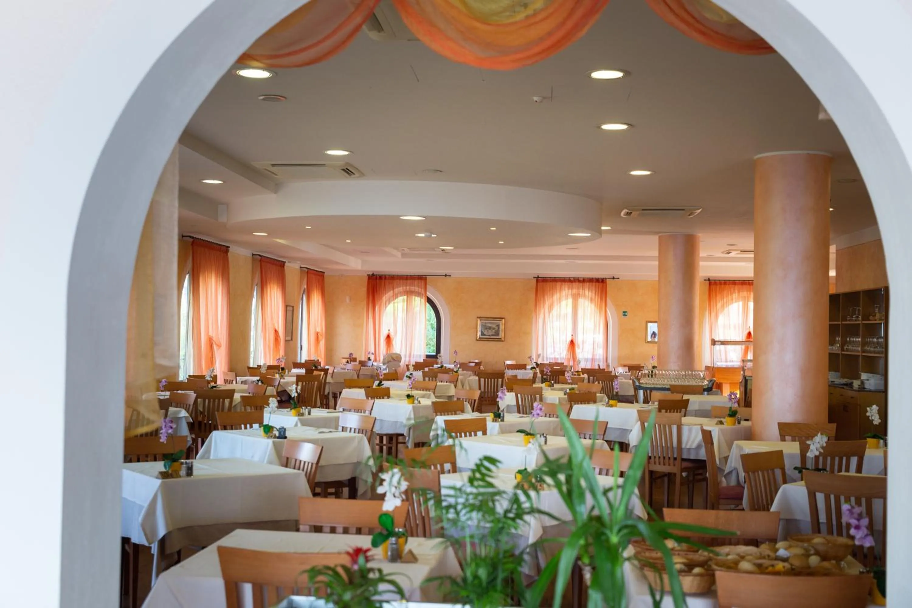 Restaurant/places to eat in Park Hotel Zanzanù
