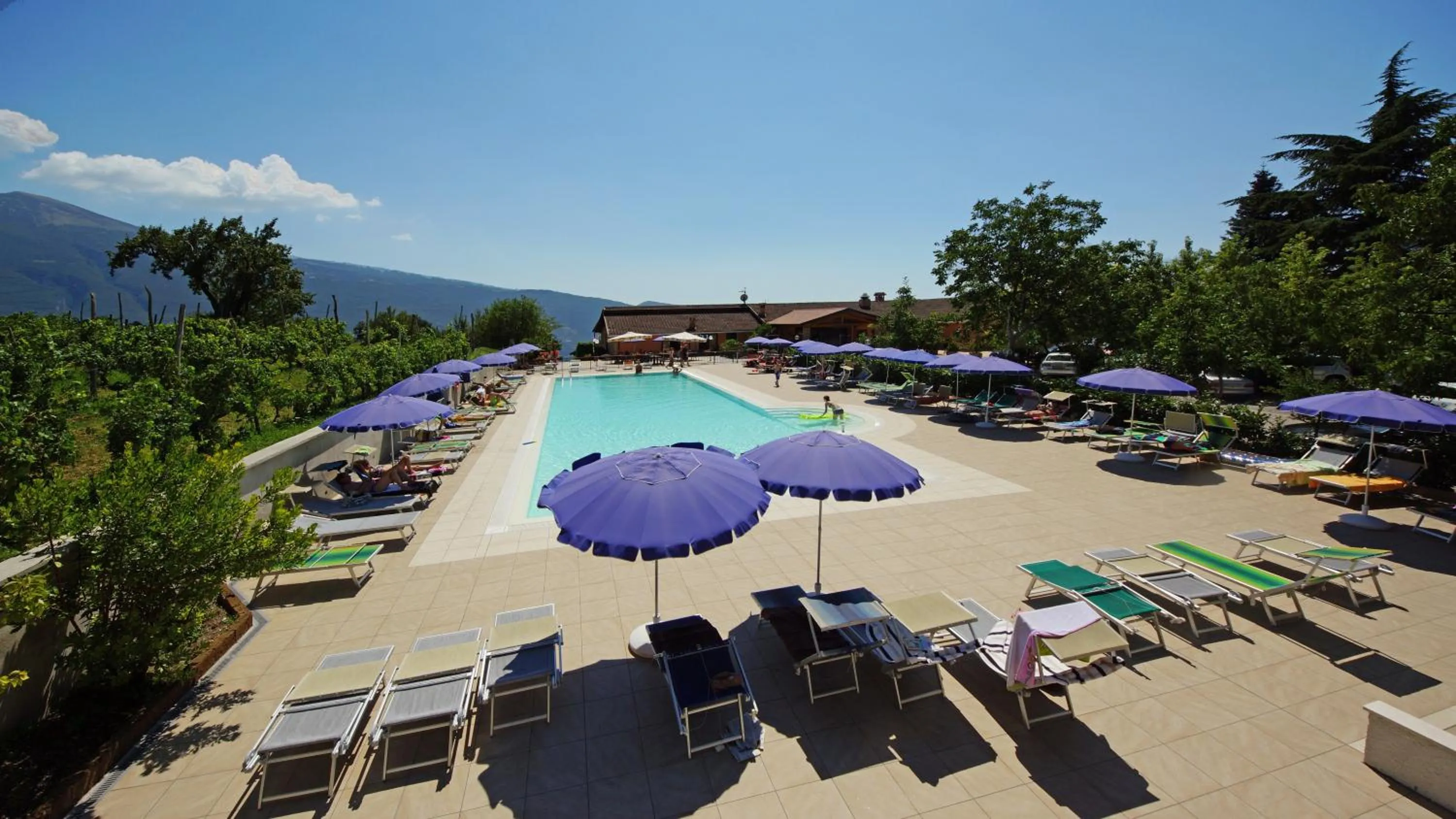 Swimming pool in Park Hotel Zanzanù