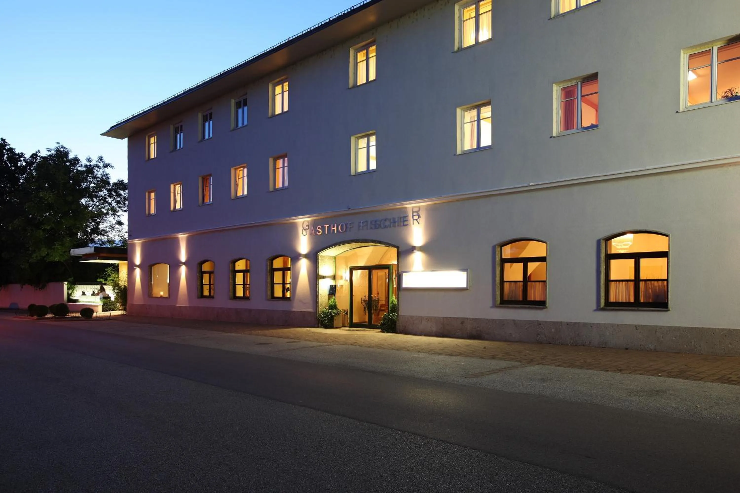 Property building in Hotel Gasthof Fischer