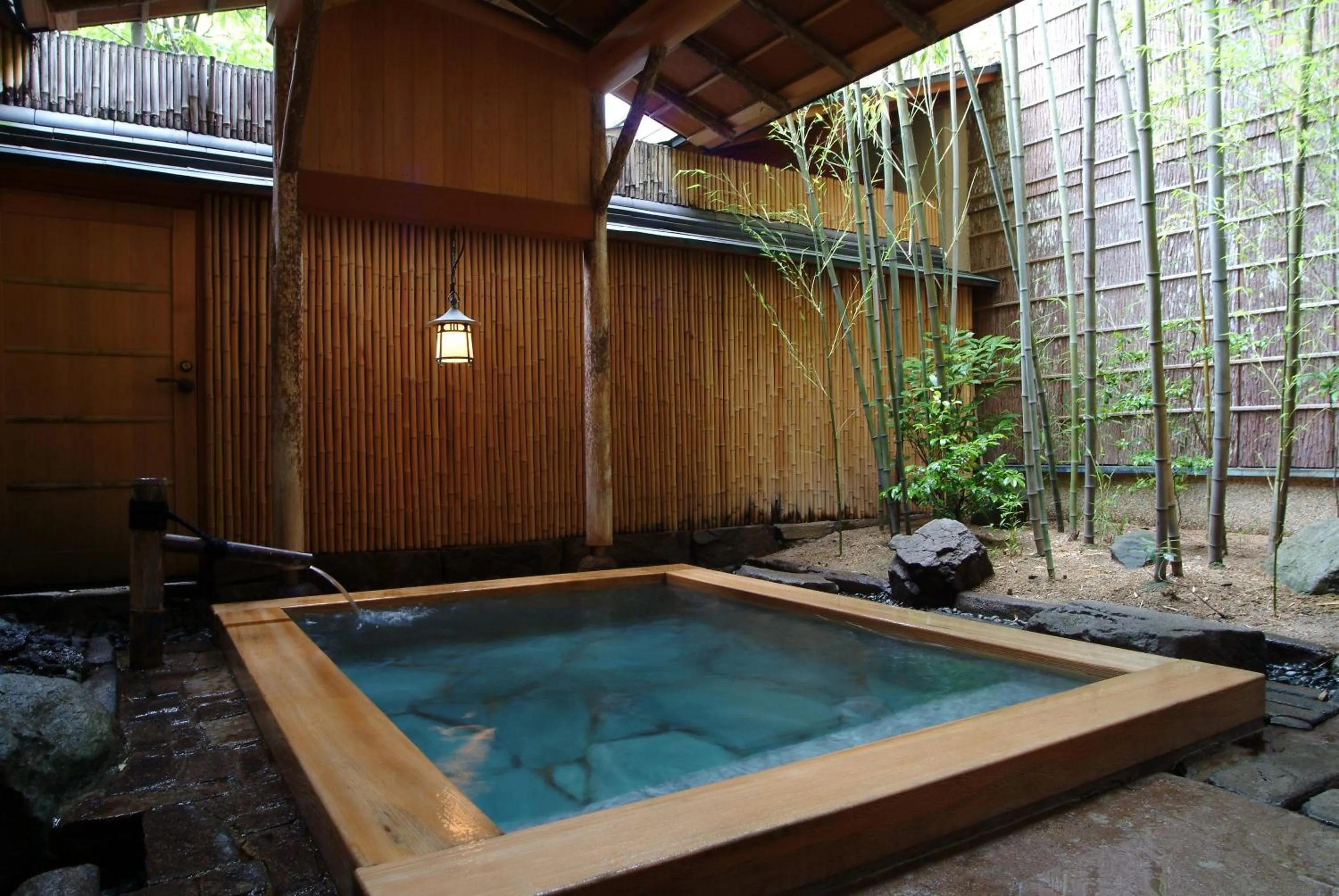 Hot Spring Bath in Nishimuraya Honkan