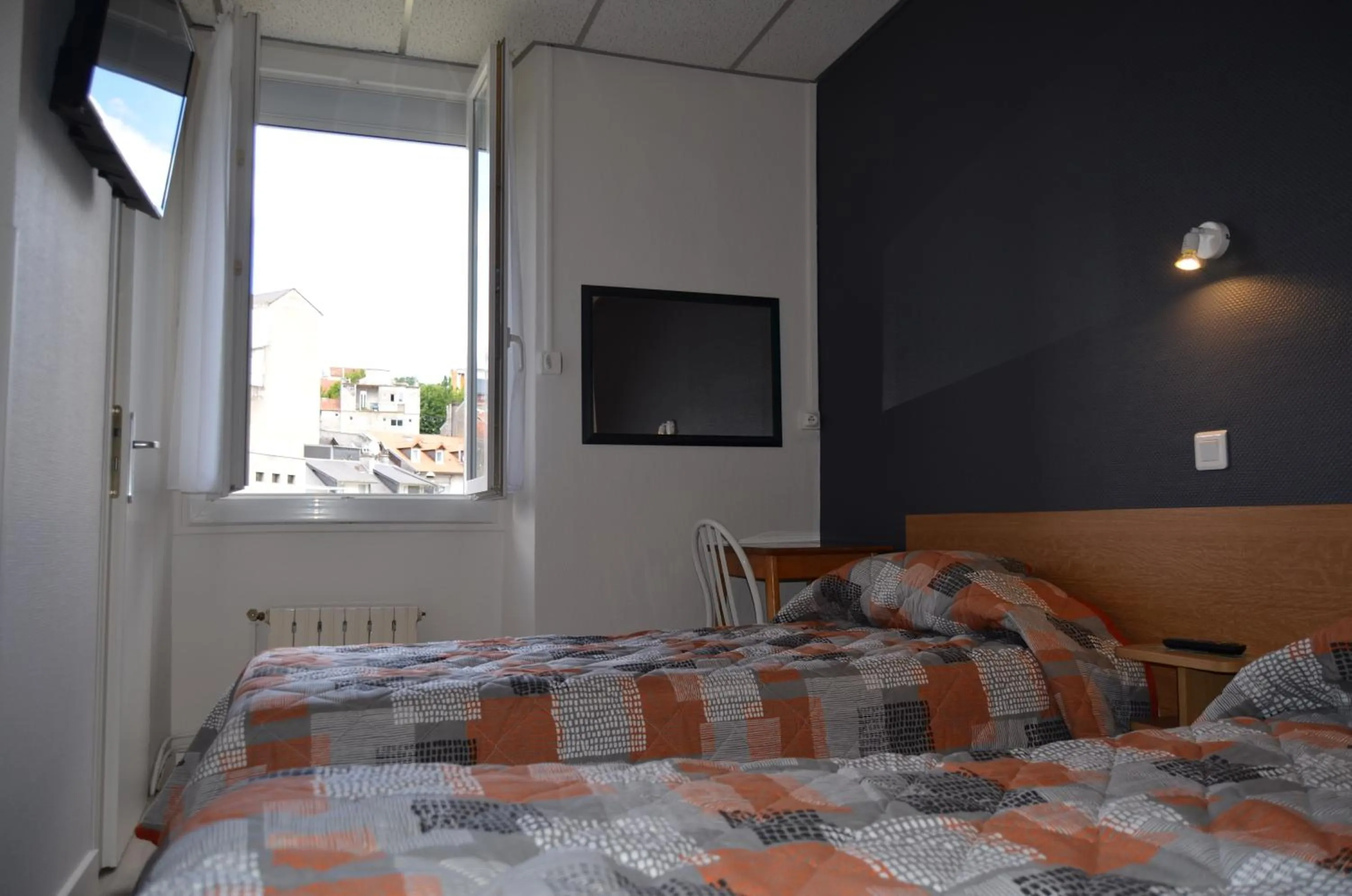 Bed in Hôtel Montfort