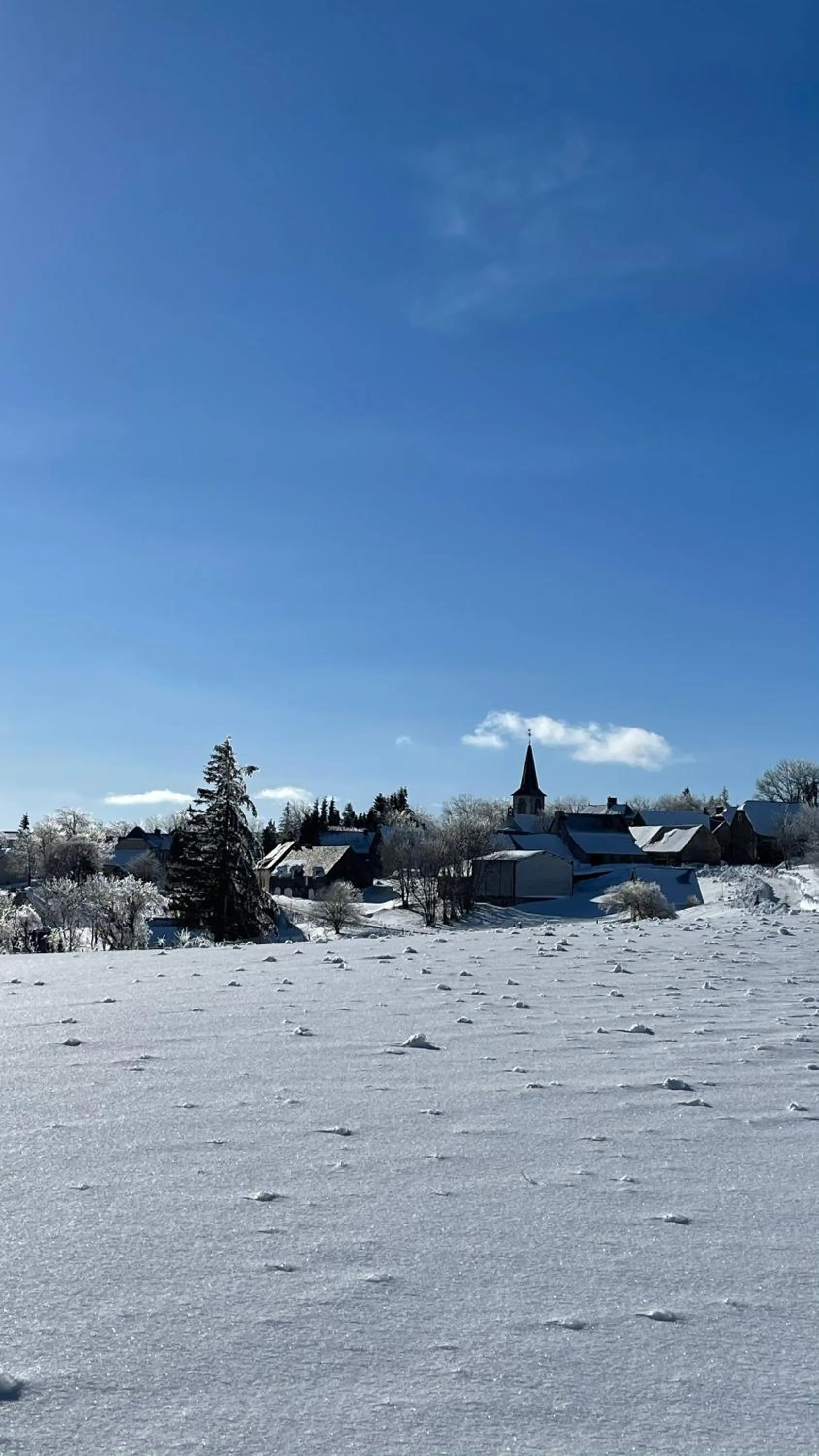 Natural landscape in Auberge du Cezallier
