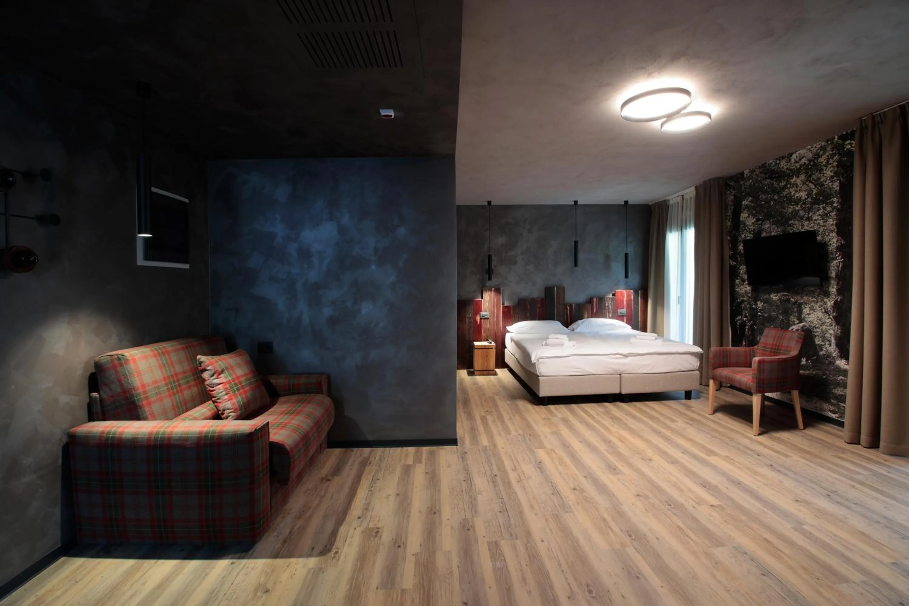 Bed in Crimea Wine Hotel