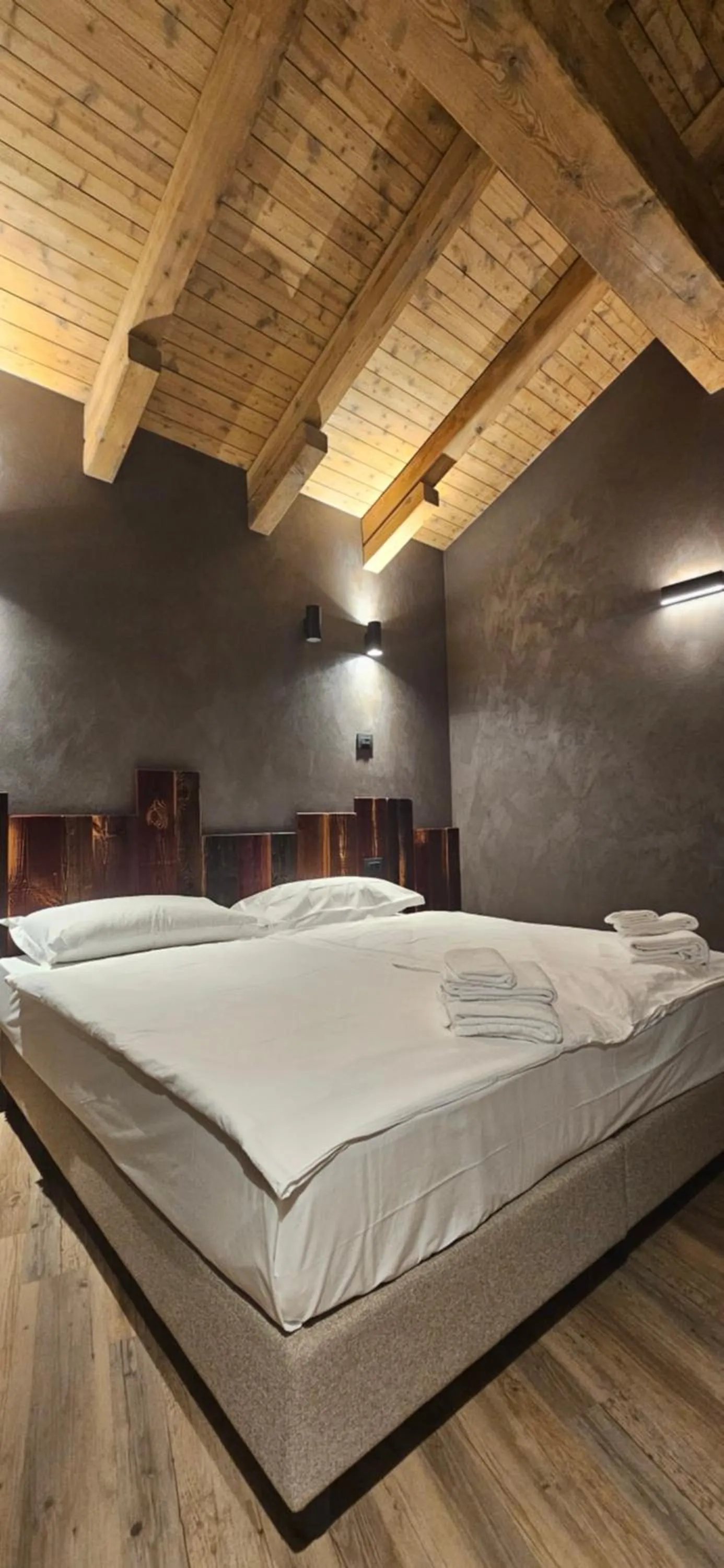 Bed in Crimea Wine Hotel