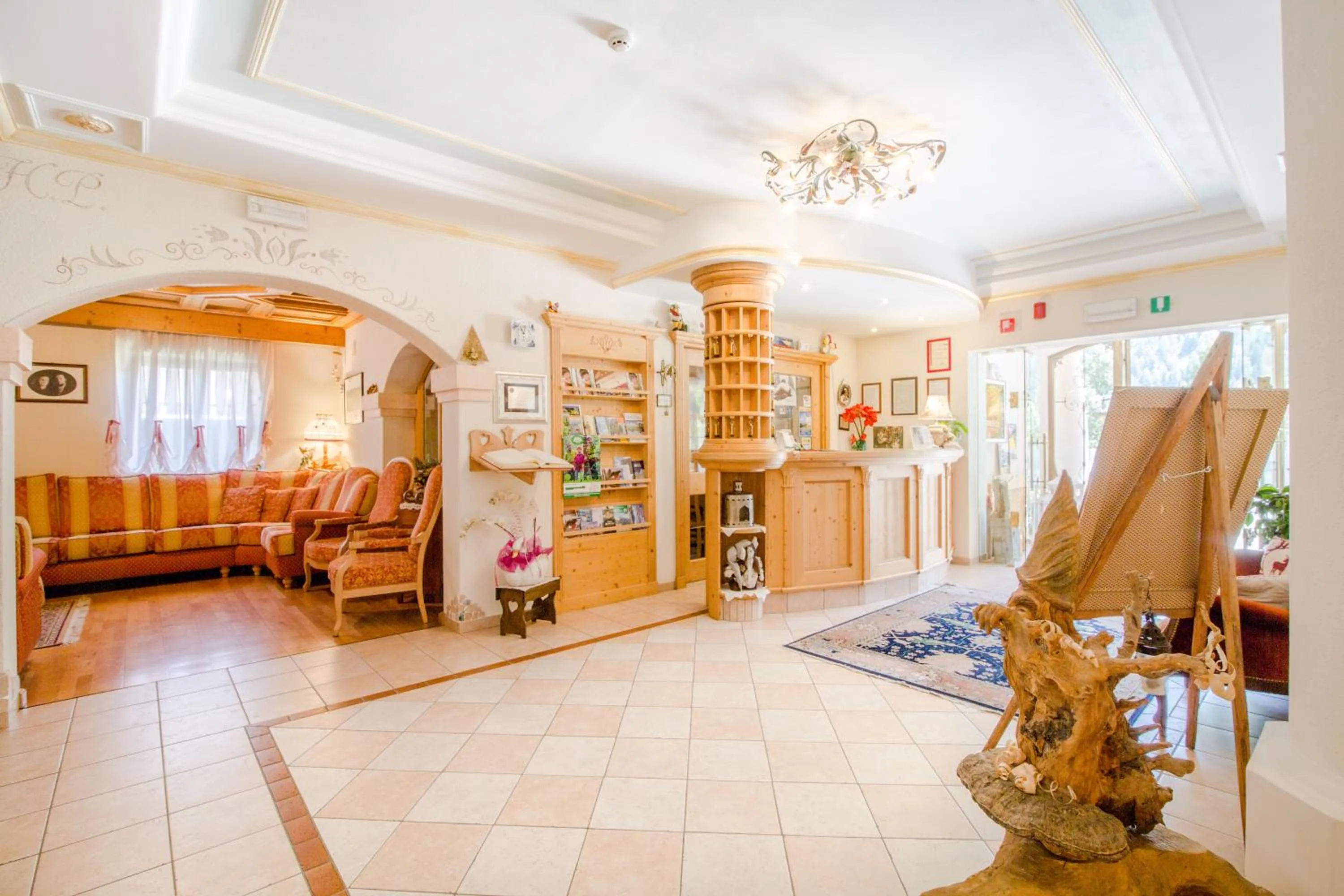 Lobby or reception in Pineta Pastry Hotel