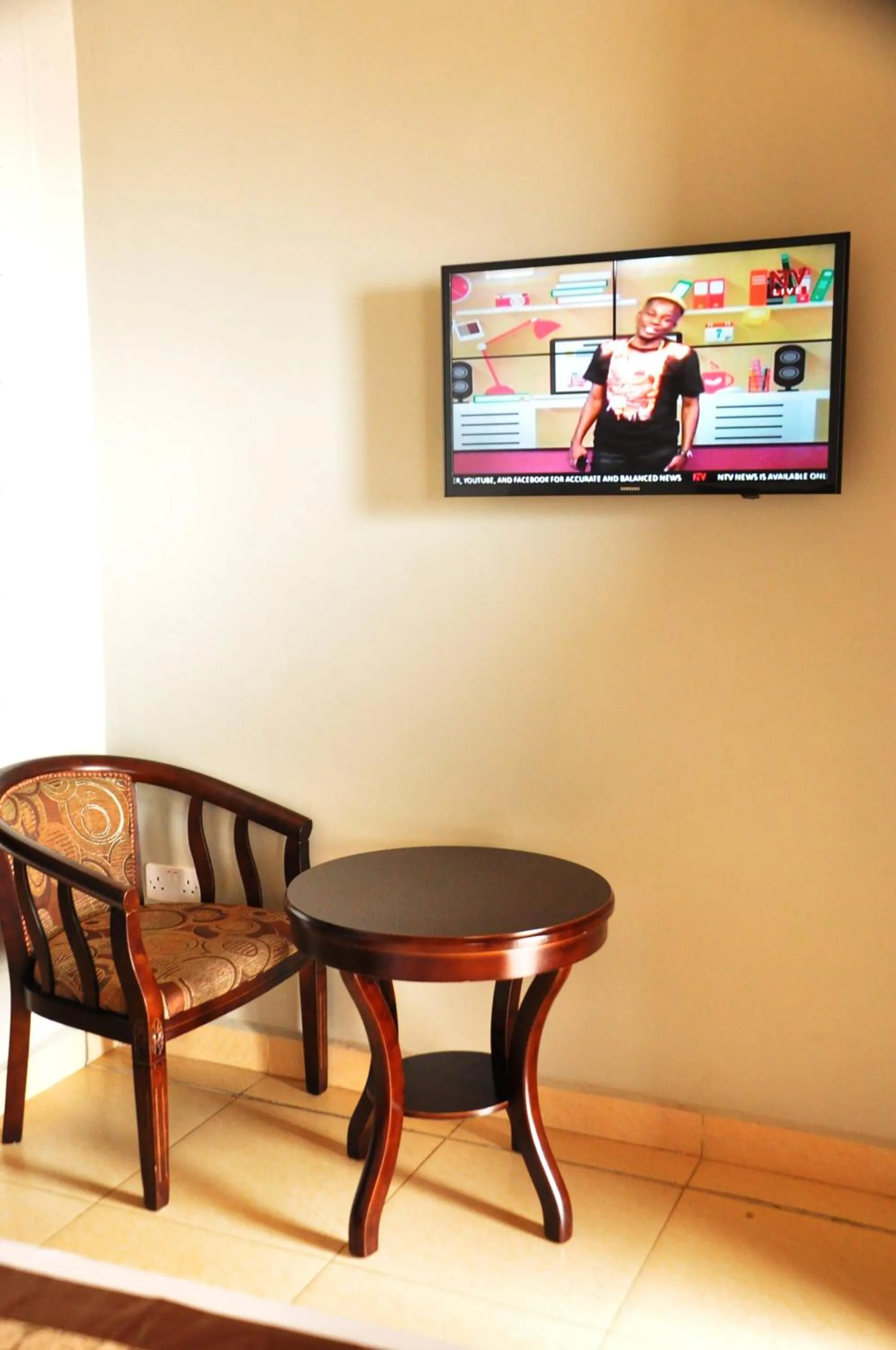 TV and multimedia in Easy View Hotel Mbarara