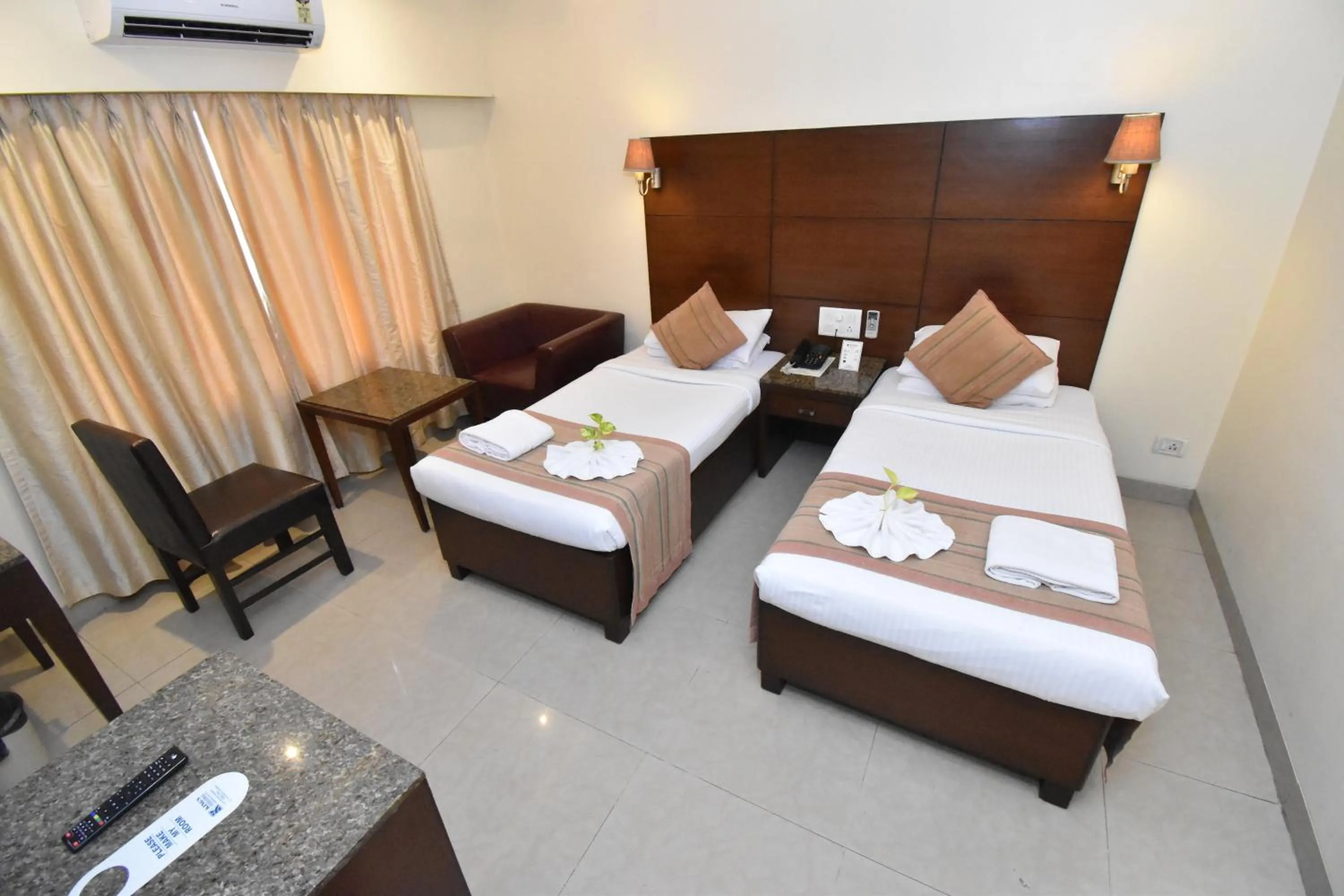 Bed in Kings International Juhu