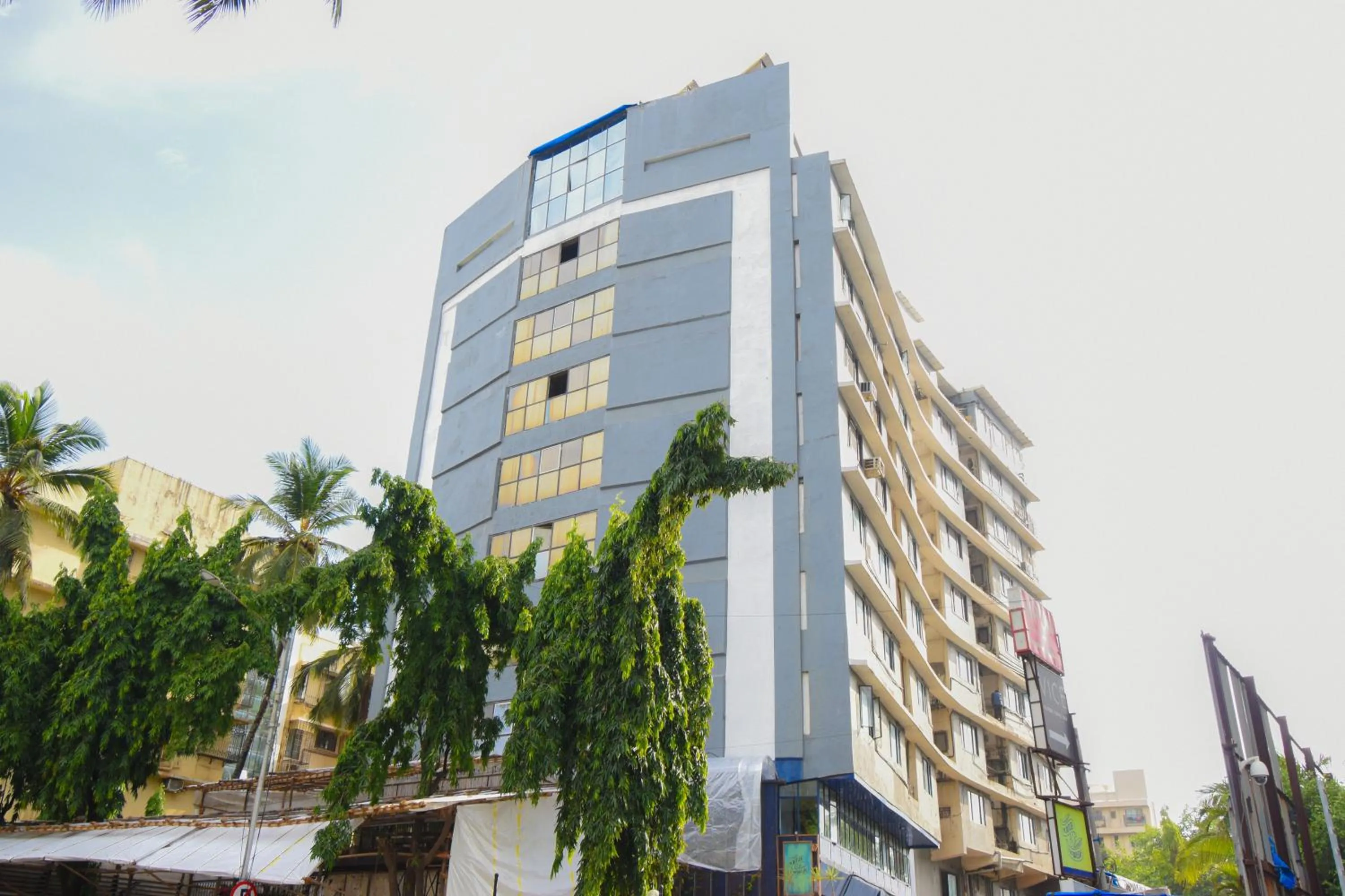Property building in Kings International Juhu
