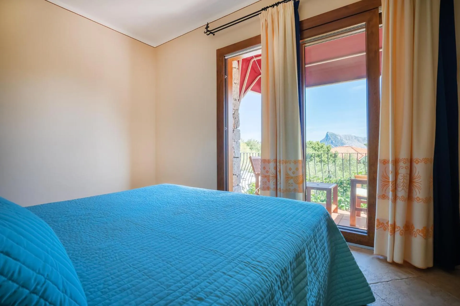 Bed in Hotel Lu Pitrali