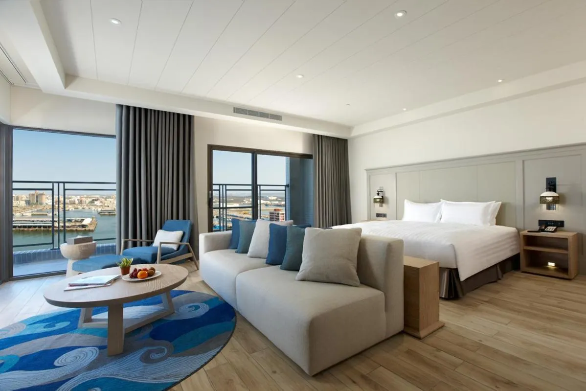 Bedroom, Bed in Discovery Hotel