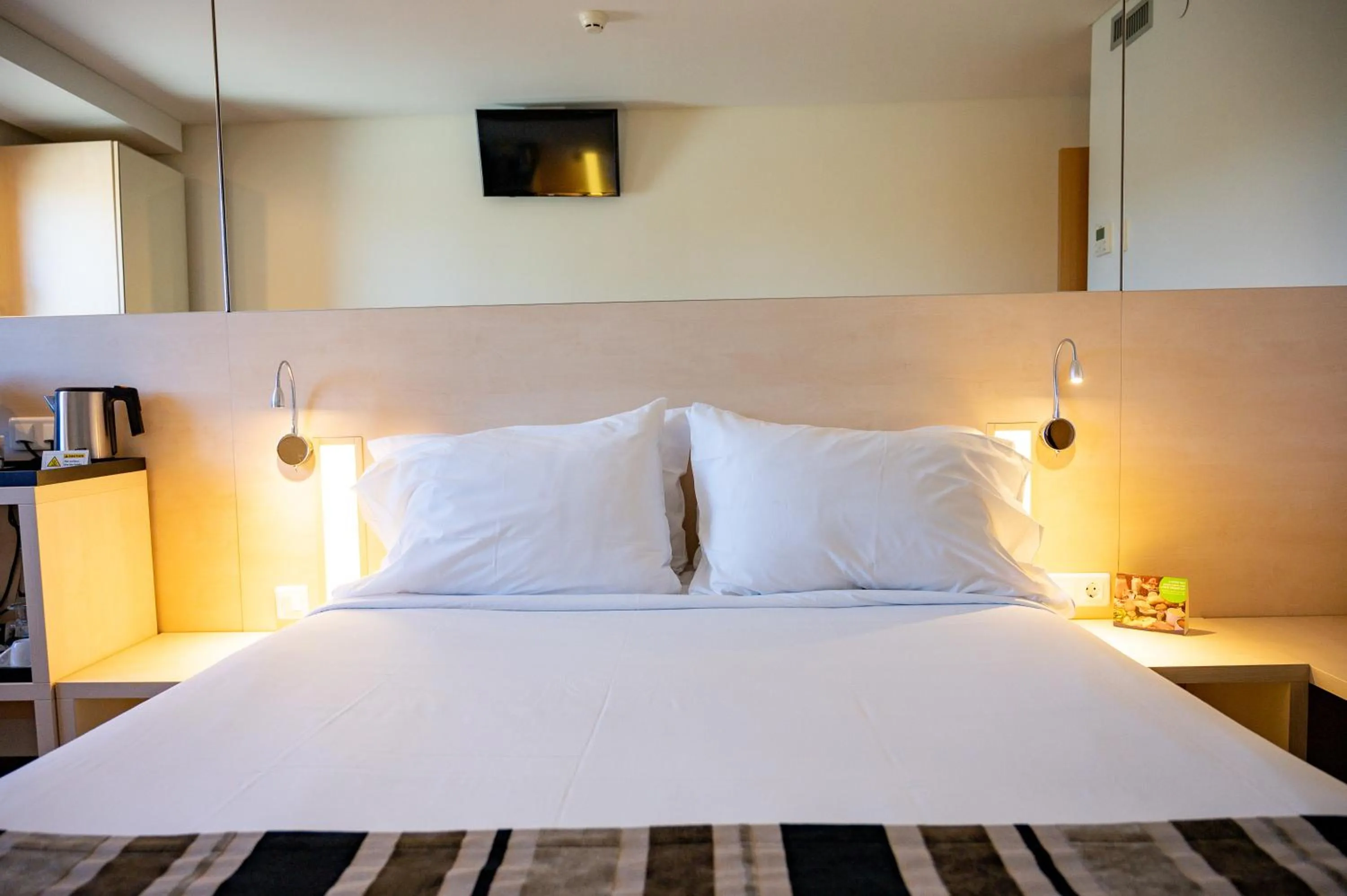 Bed in Park Hotel Porto Valongo