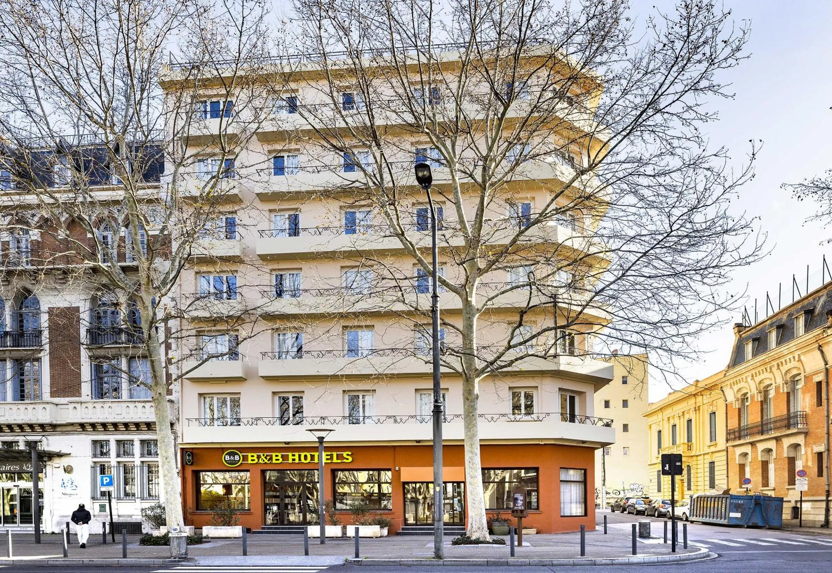 Property building in B&B HOTEL Perpignan Centre