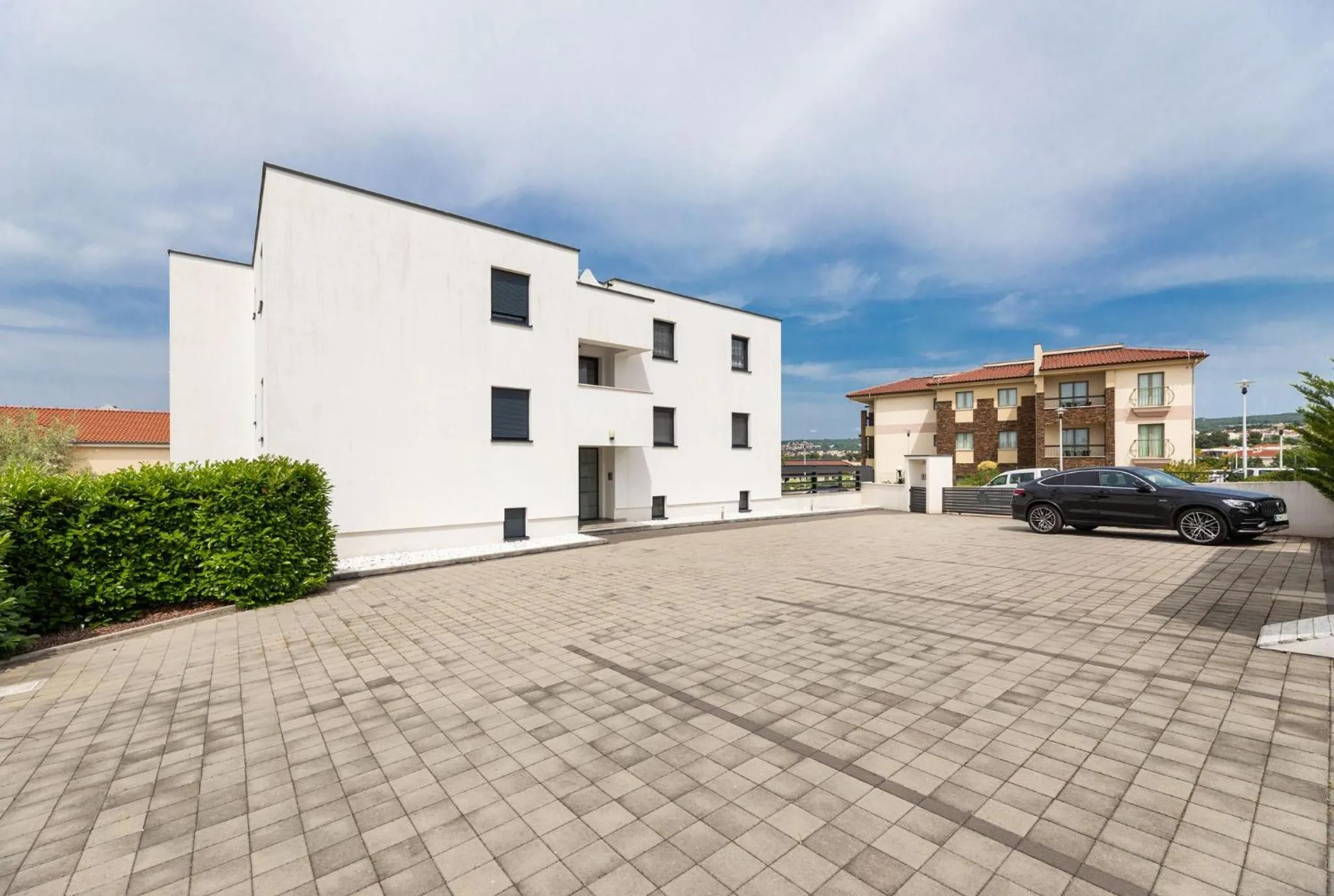 Property building in Casa Bella