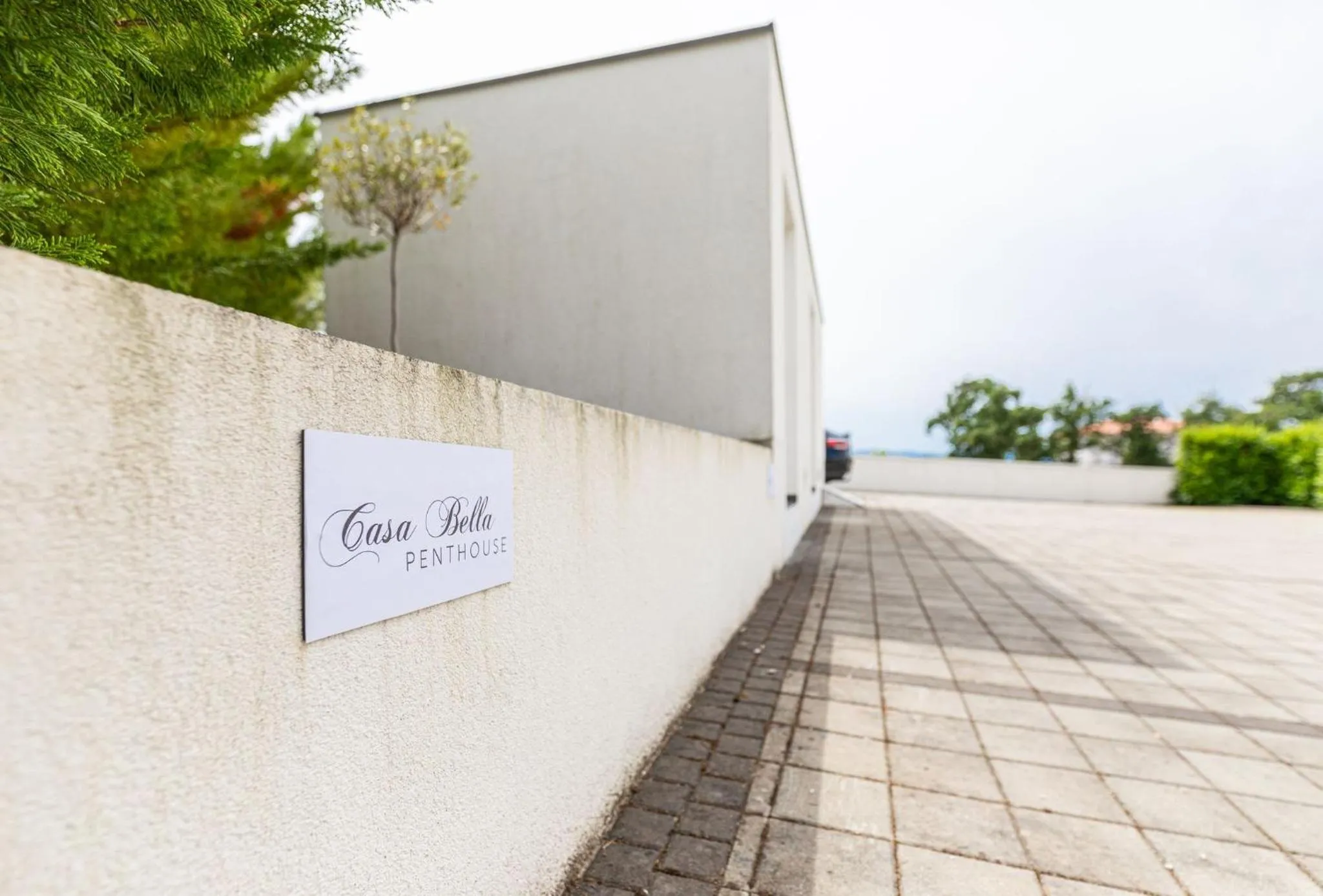 Facade/entrance in Casa Bella