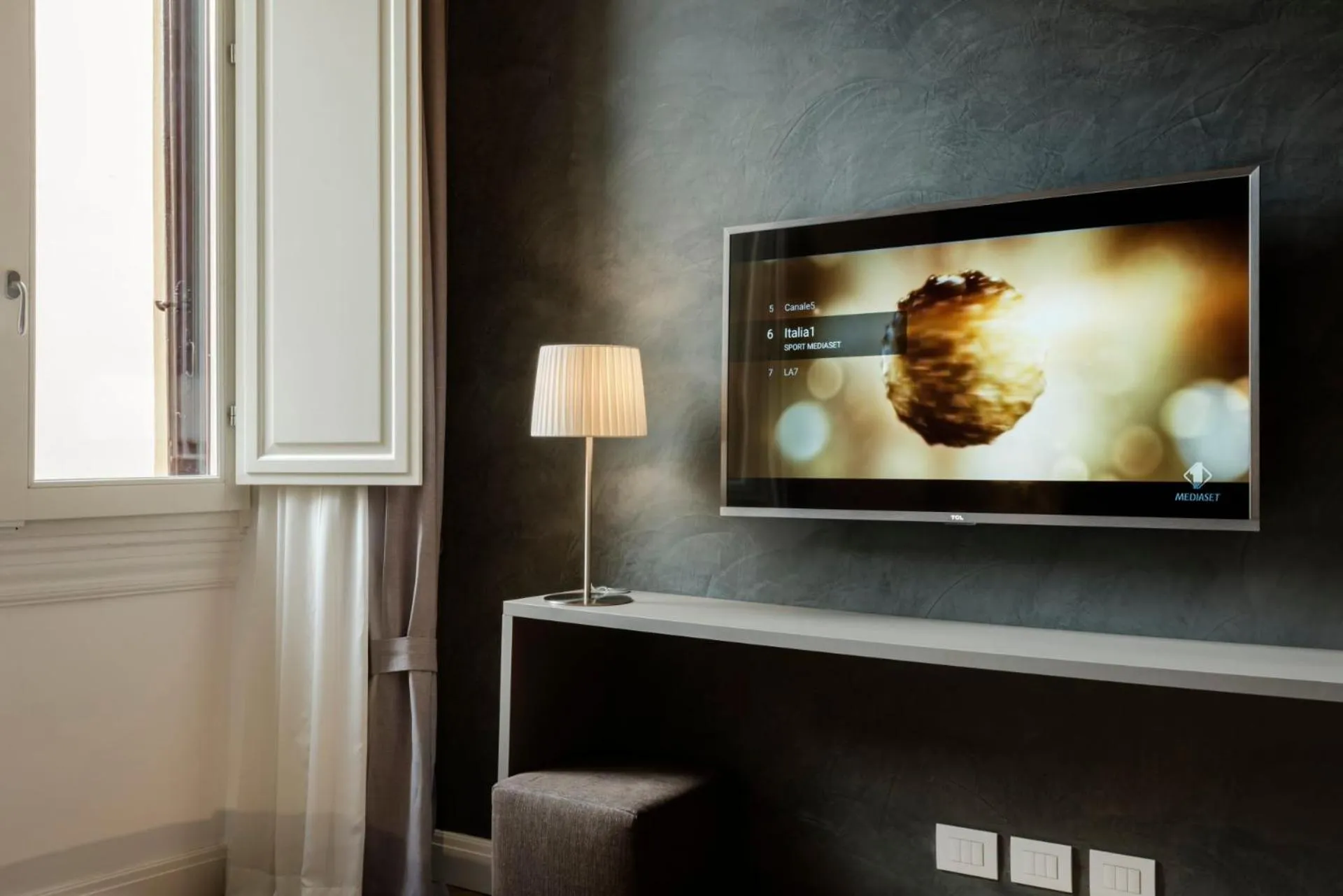 Decorative detail in Daphne Guest House