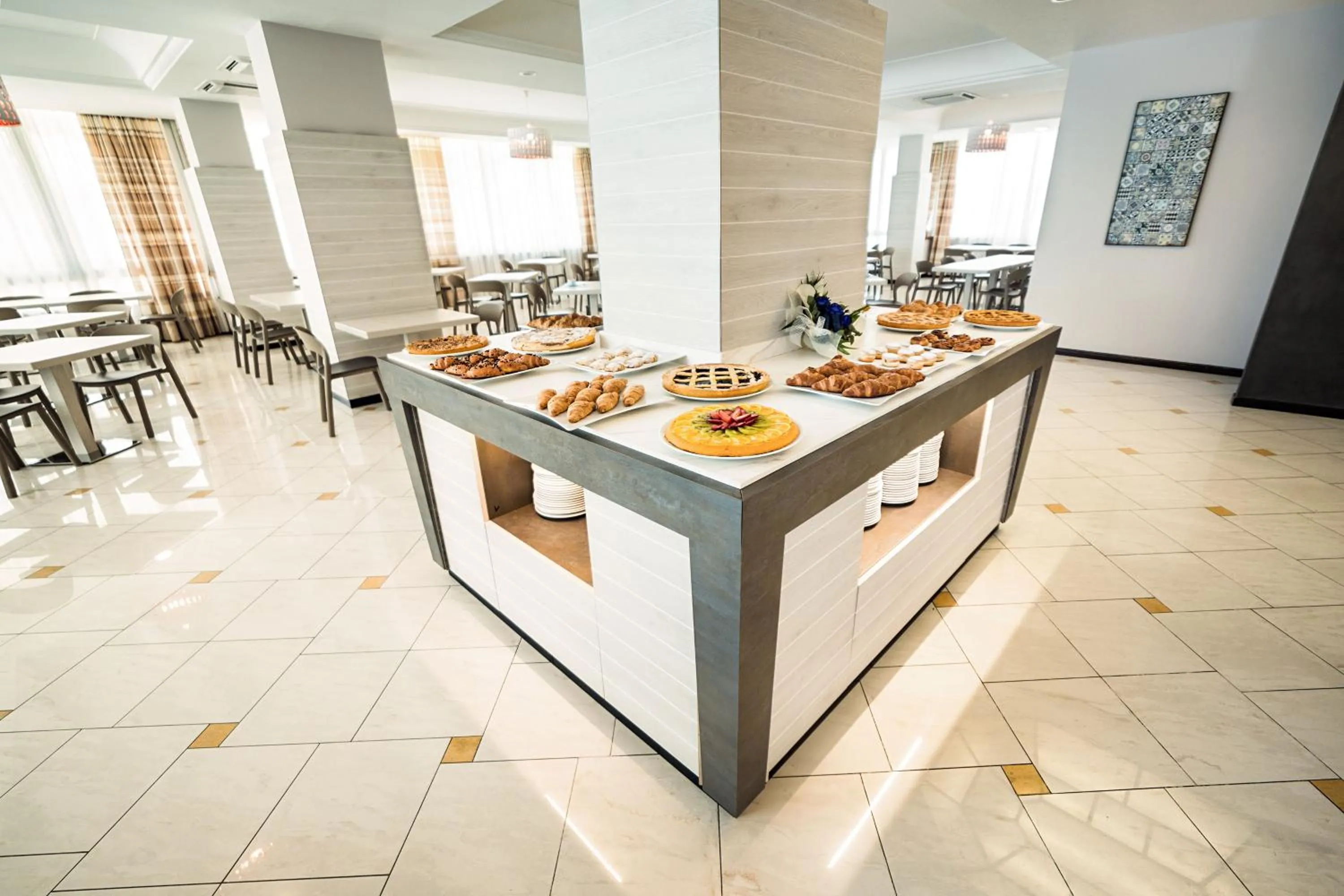 Buffet breakfast in Hotel Alexander