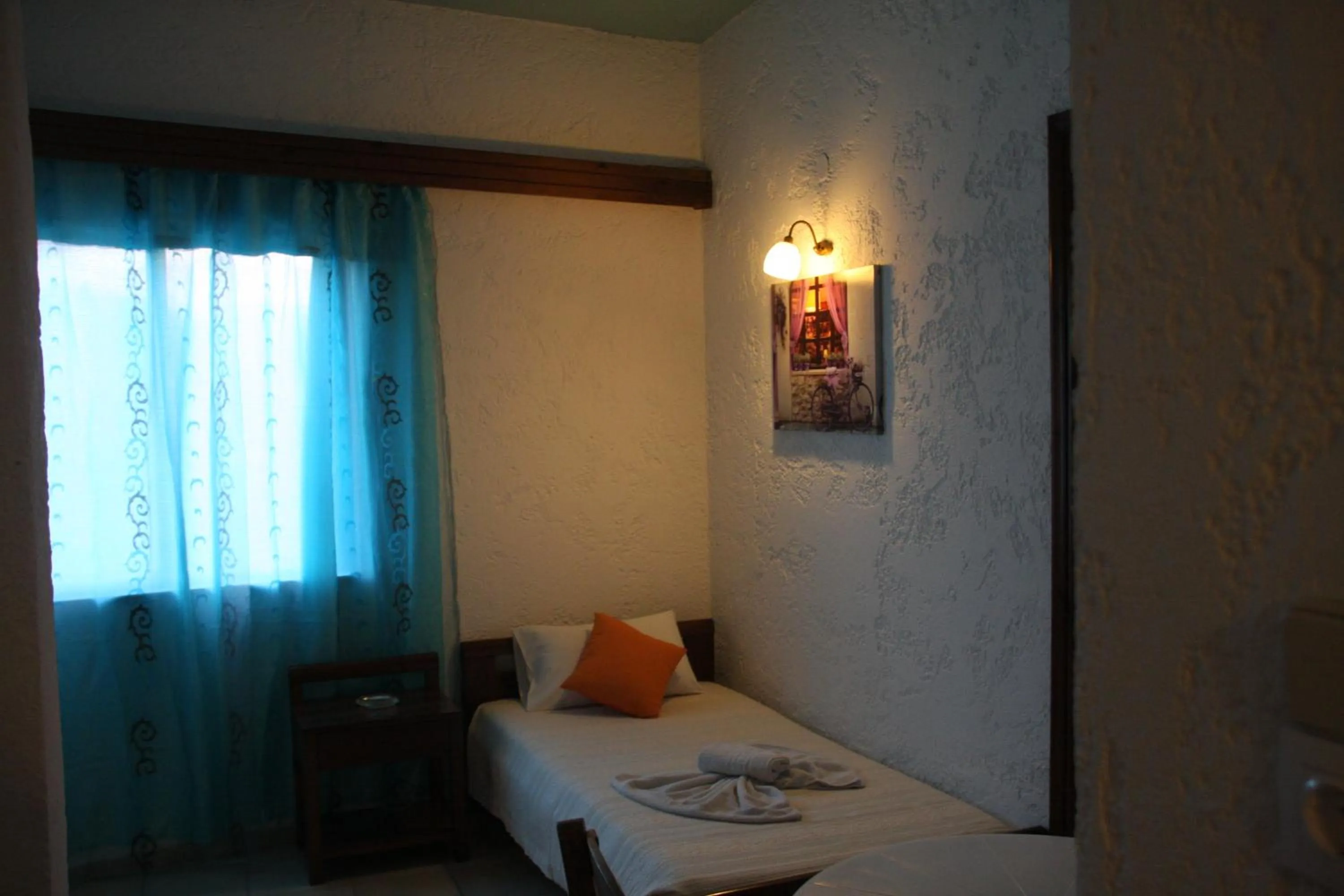 bunk bed in Violetta Hotel