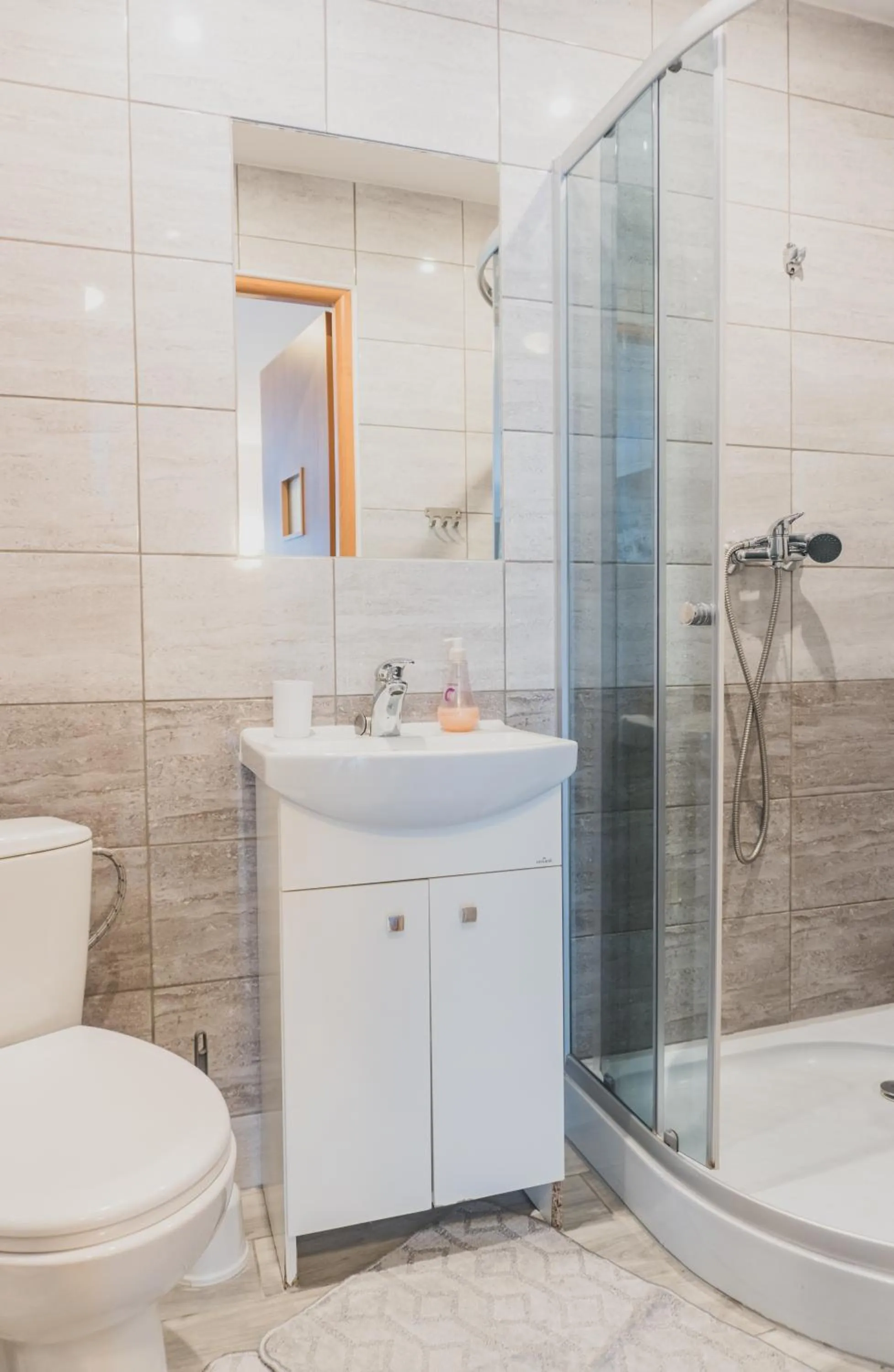 Shower in Malinowy Domek