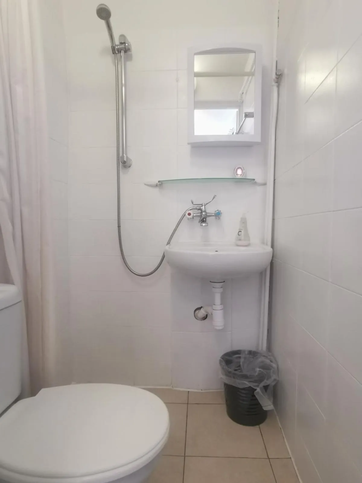 Shower in Malinowy Domek