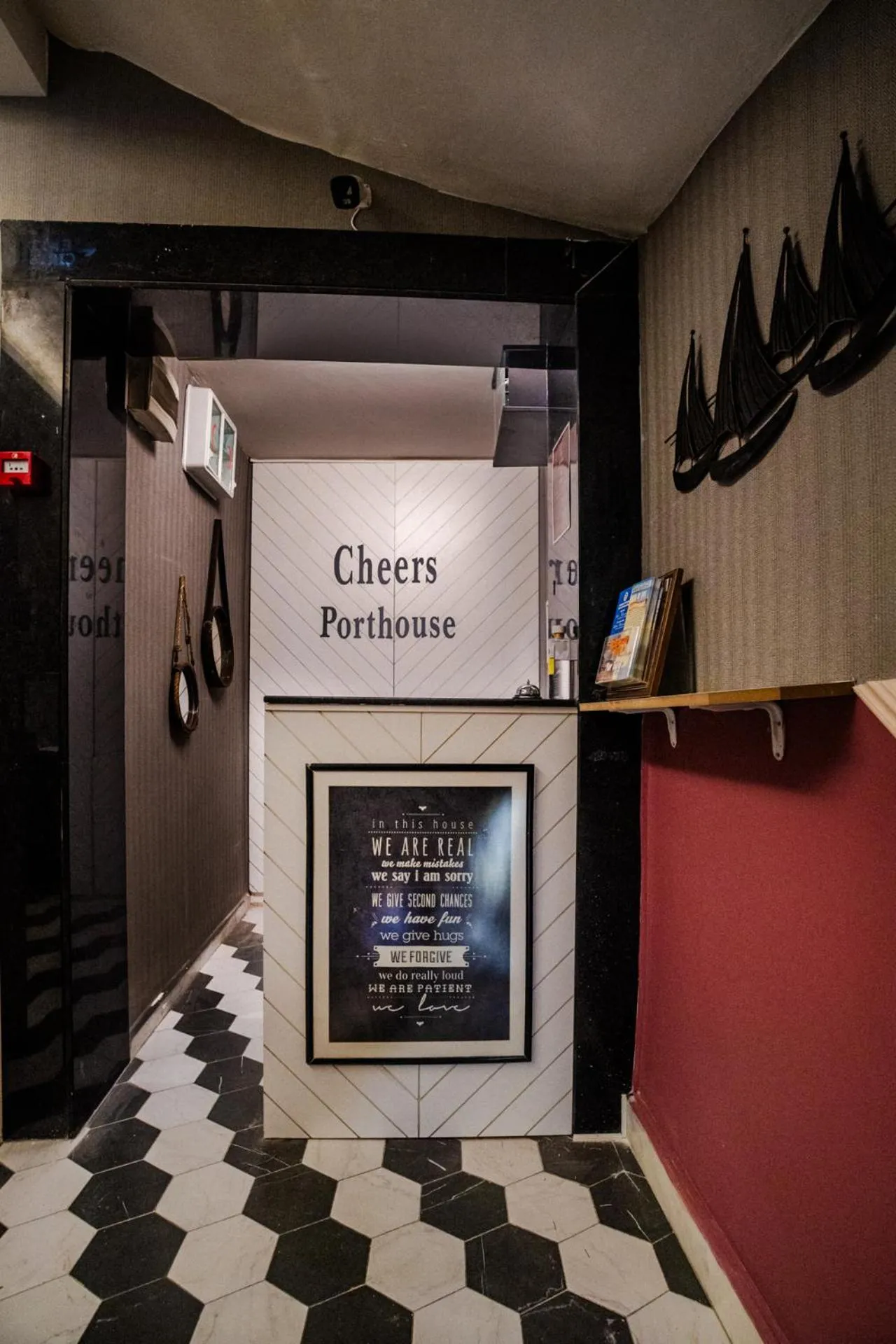 Lobby or reception in Cheers Porthouse