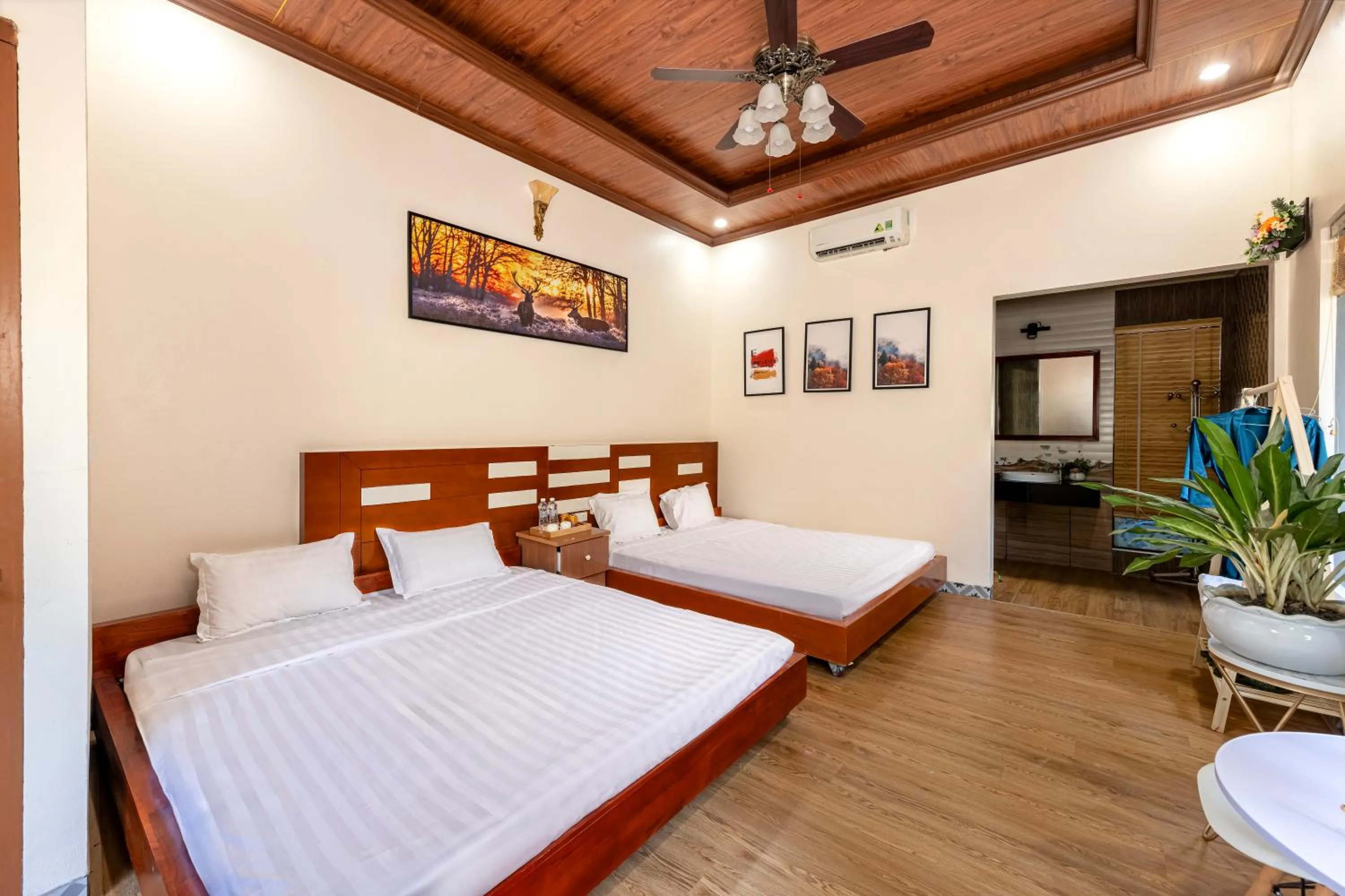 Bed in Tam Coc Friends Bungalow Ninh Bình