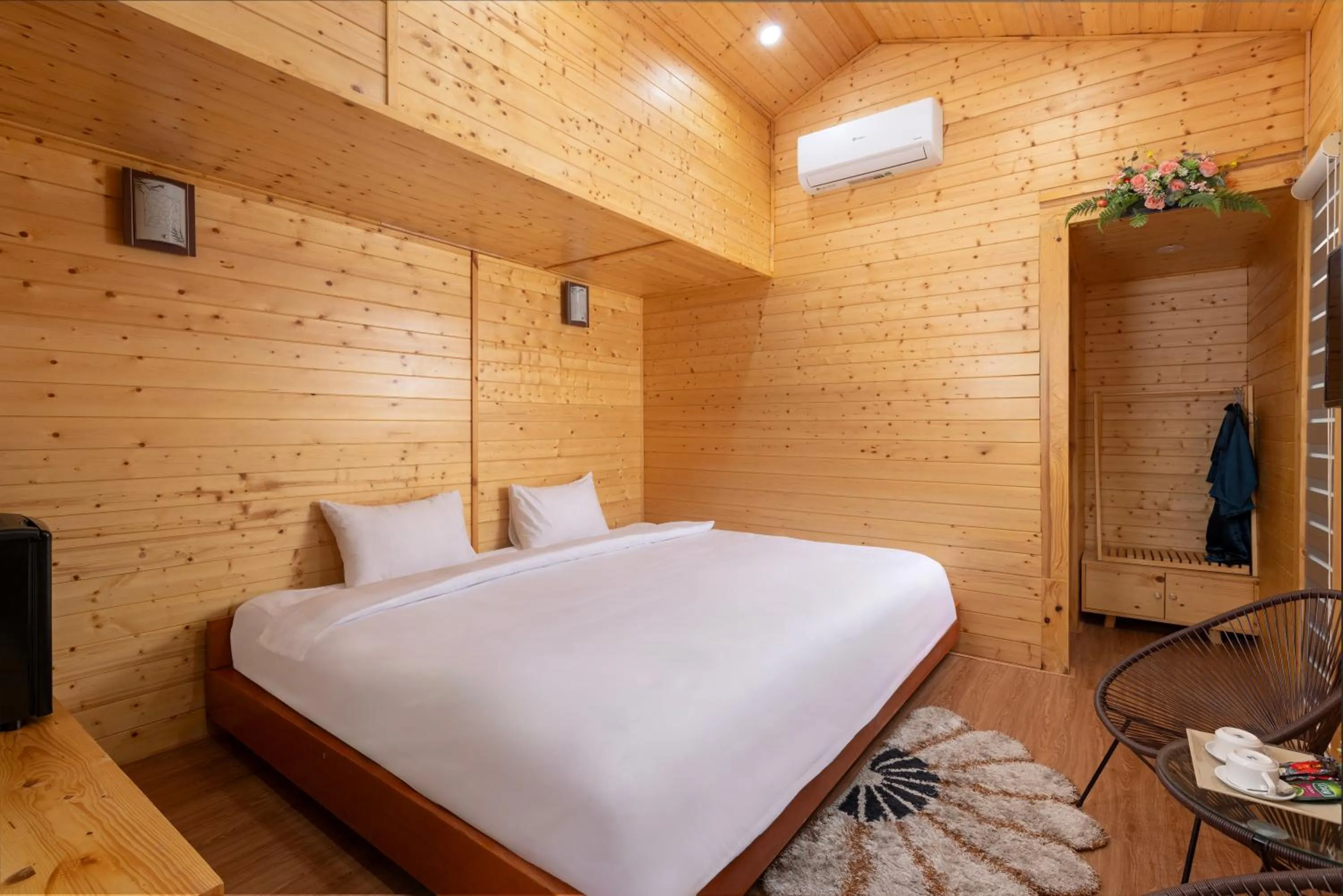 Bed in Tam Coc Friends Bungalow Ninh Bình