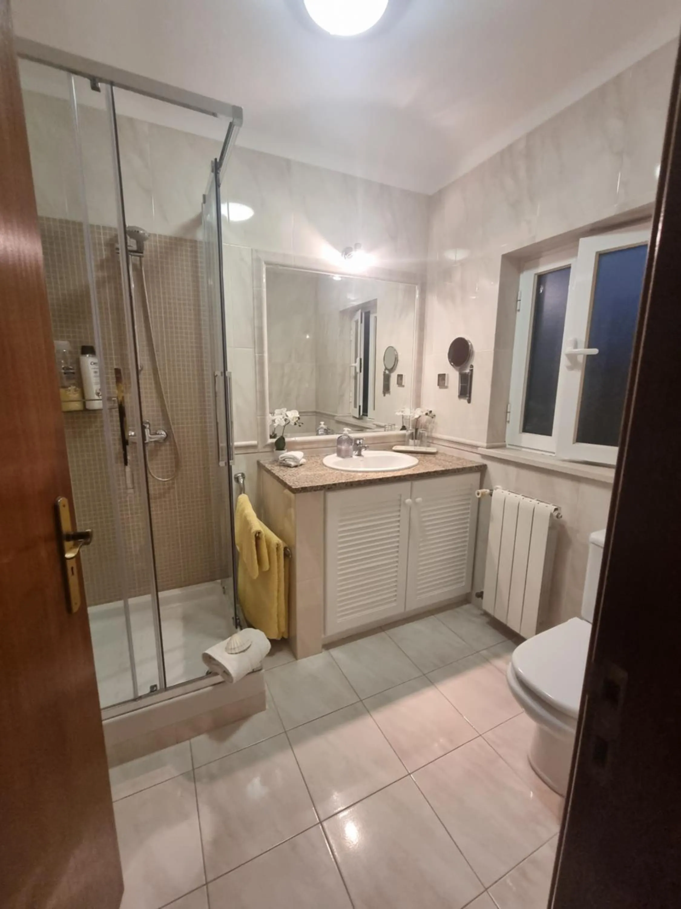 Shower in Vila De Sol